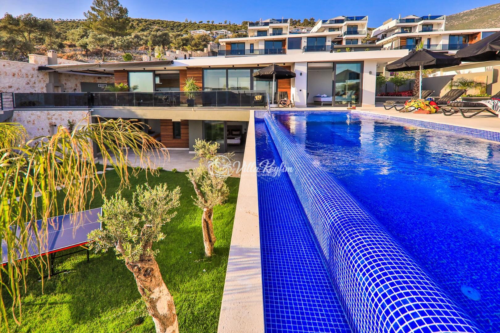 Villa Dreams — 82