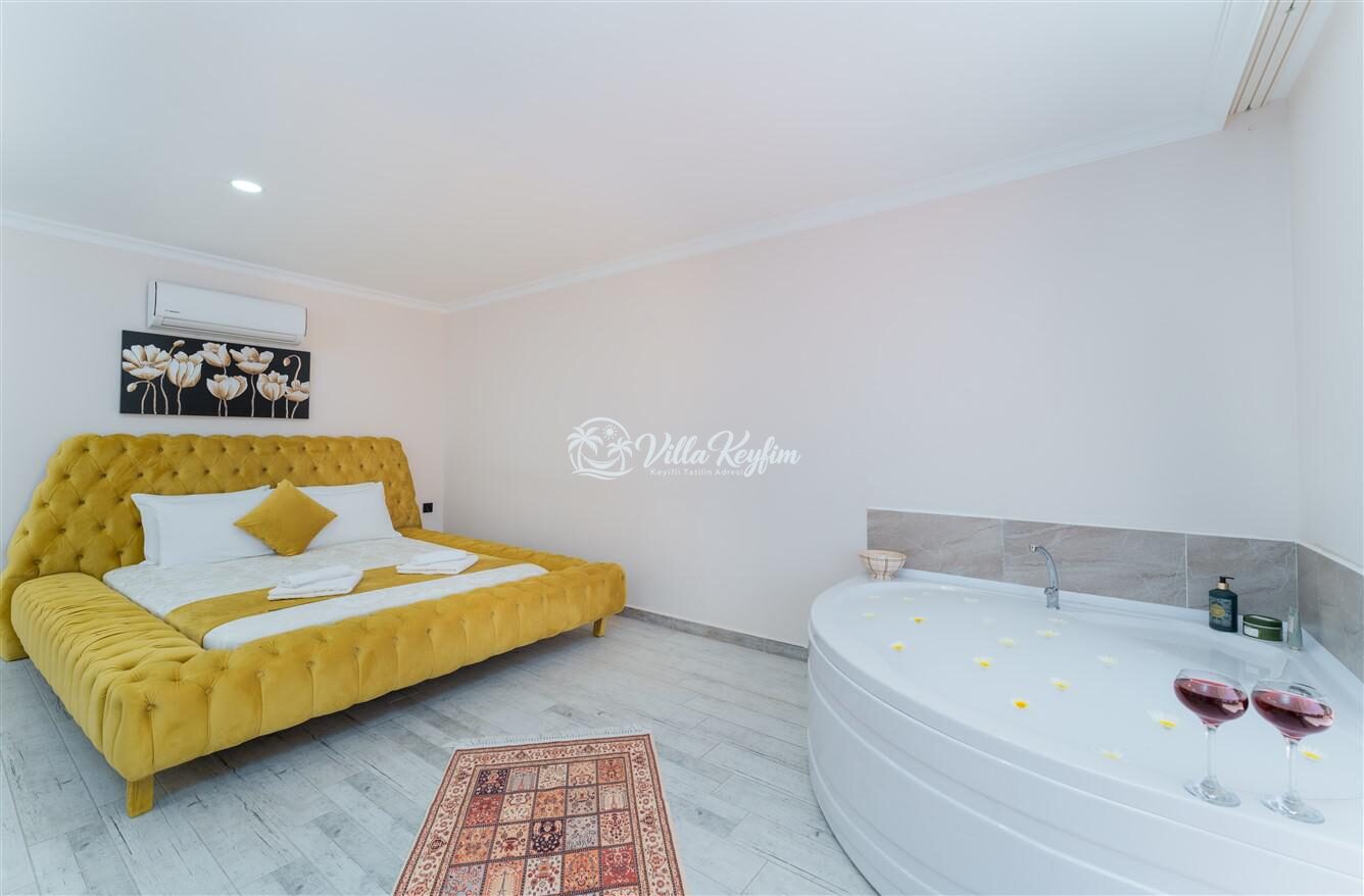 Villa Smyrna — 67
