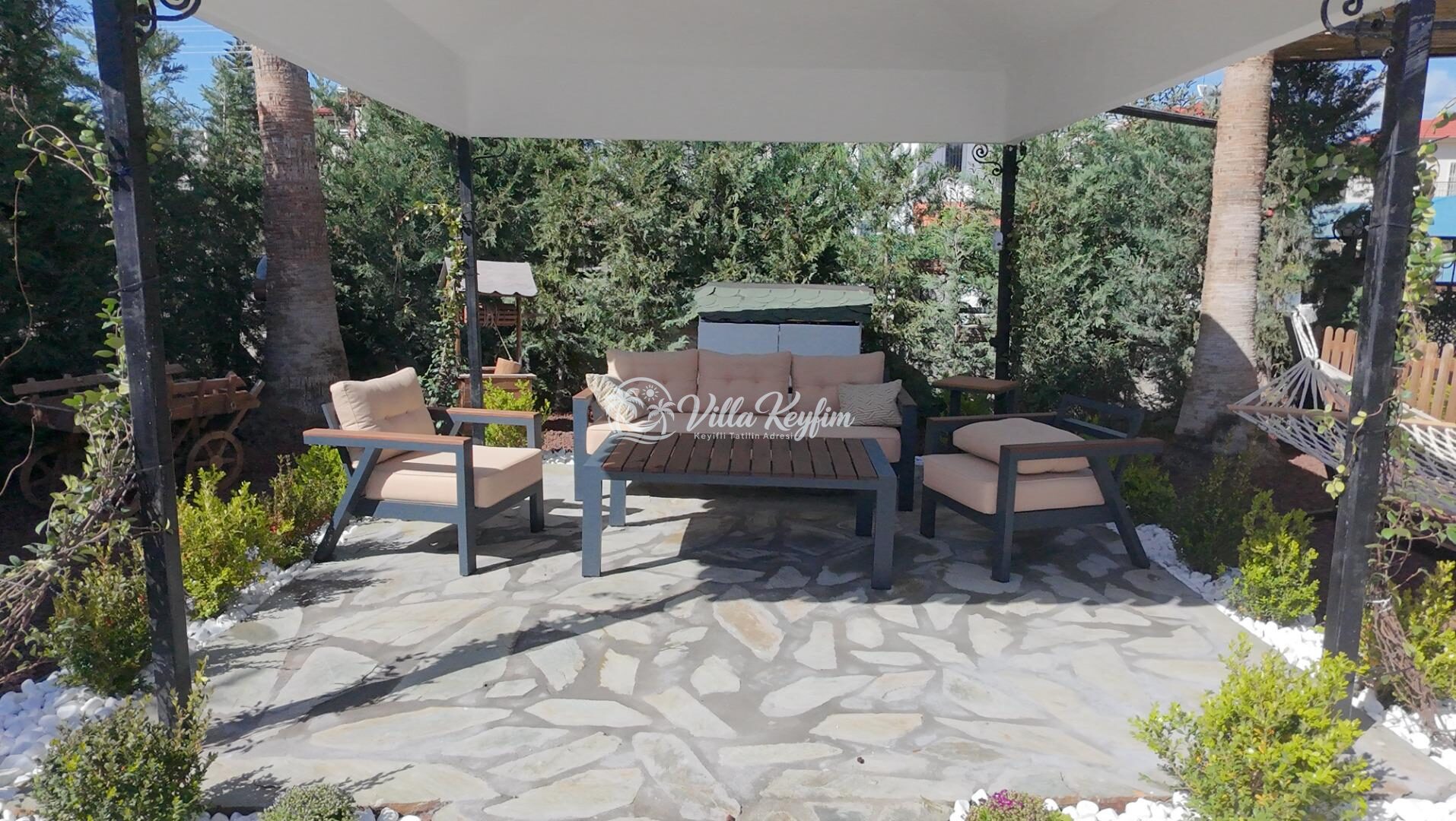 Villa Nazende — 13