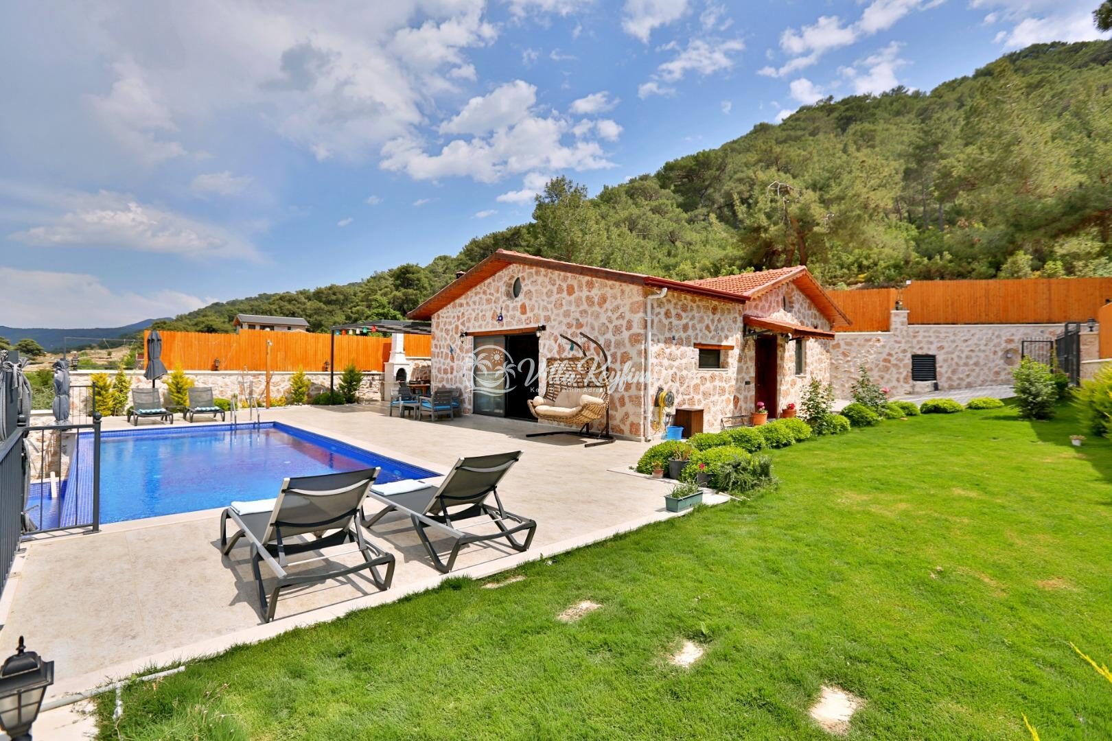 Villa Camdibi — 1