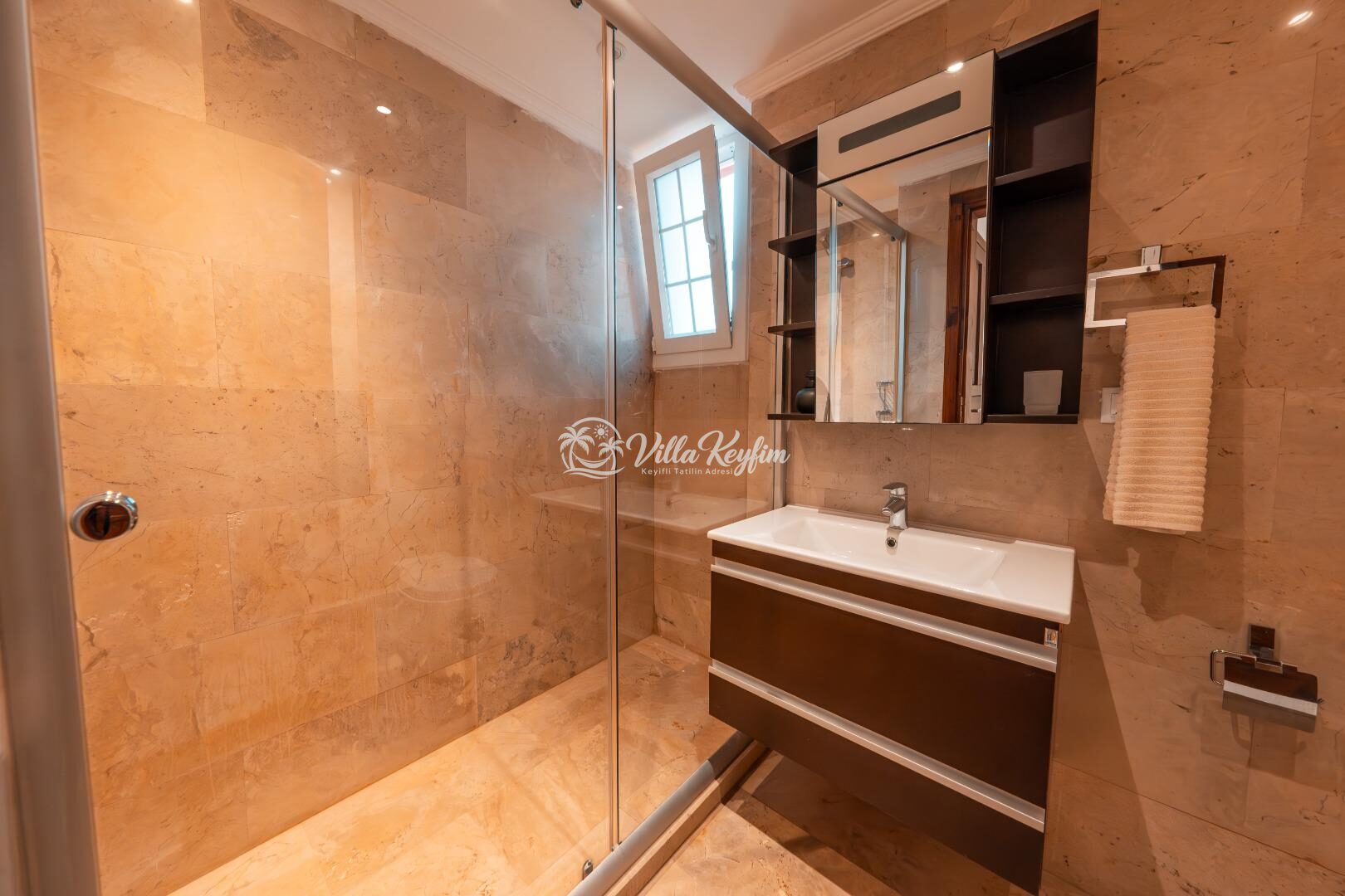 Villa Caledonia — 33