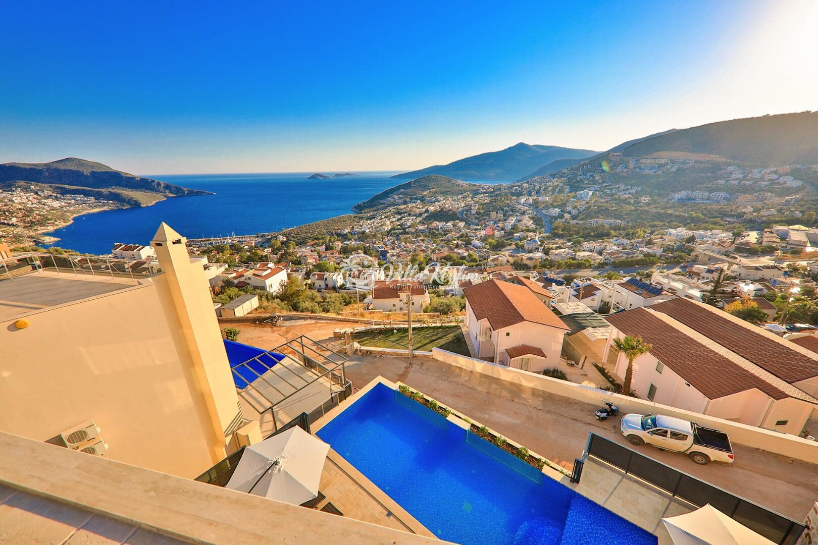 Villa Luxury — 18