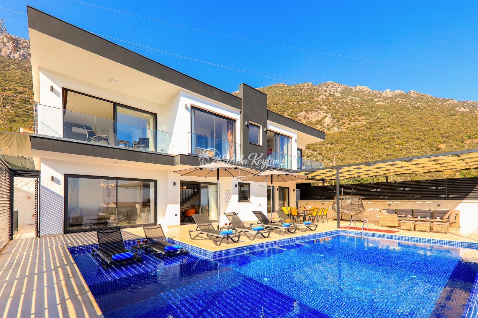 Villa Bliss — 3