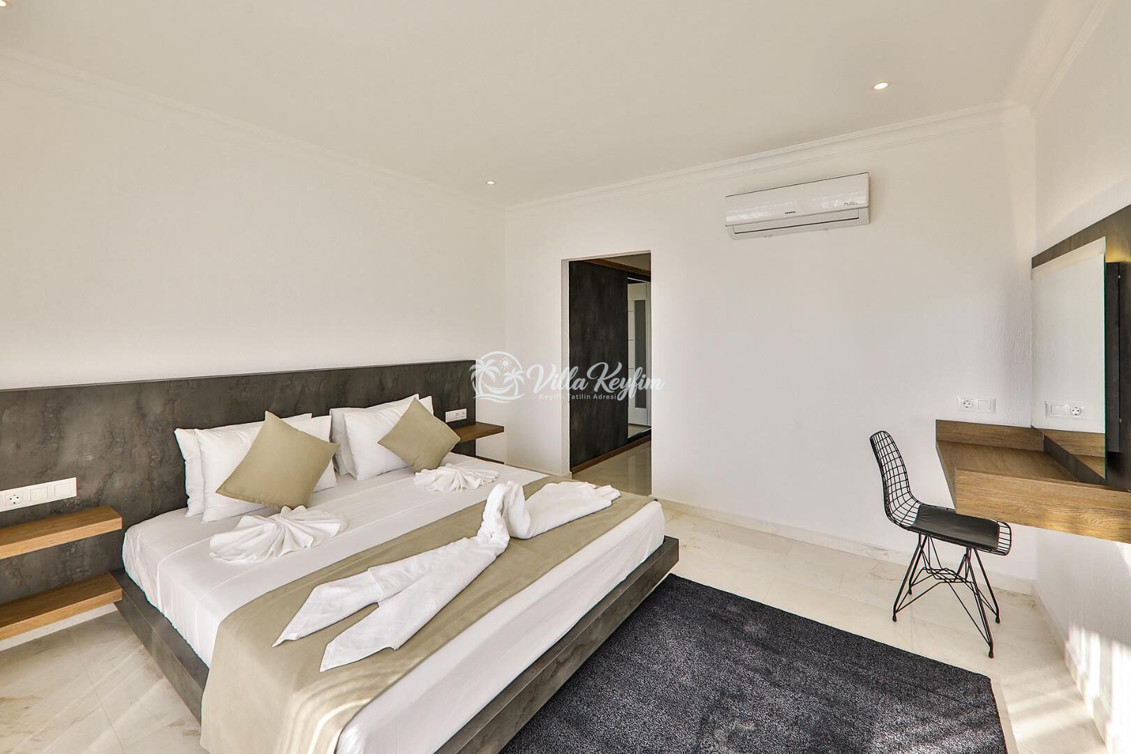 Villa Luxury — 33