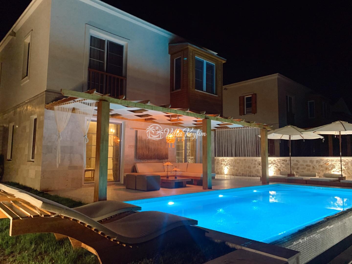 Villa Venue — 3