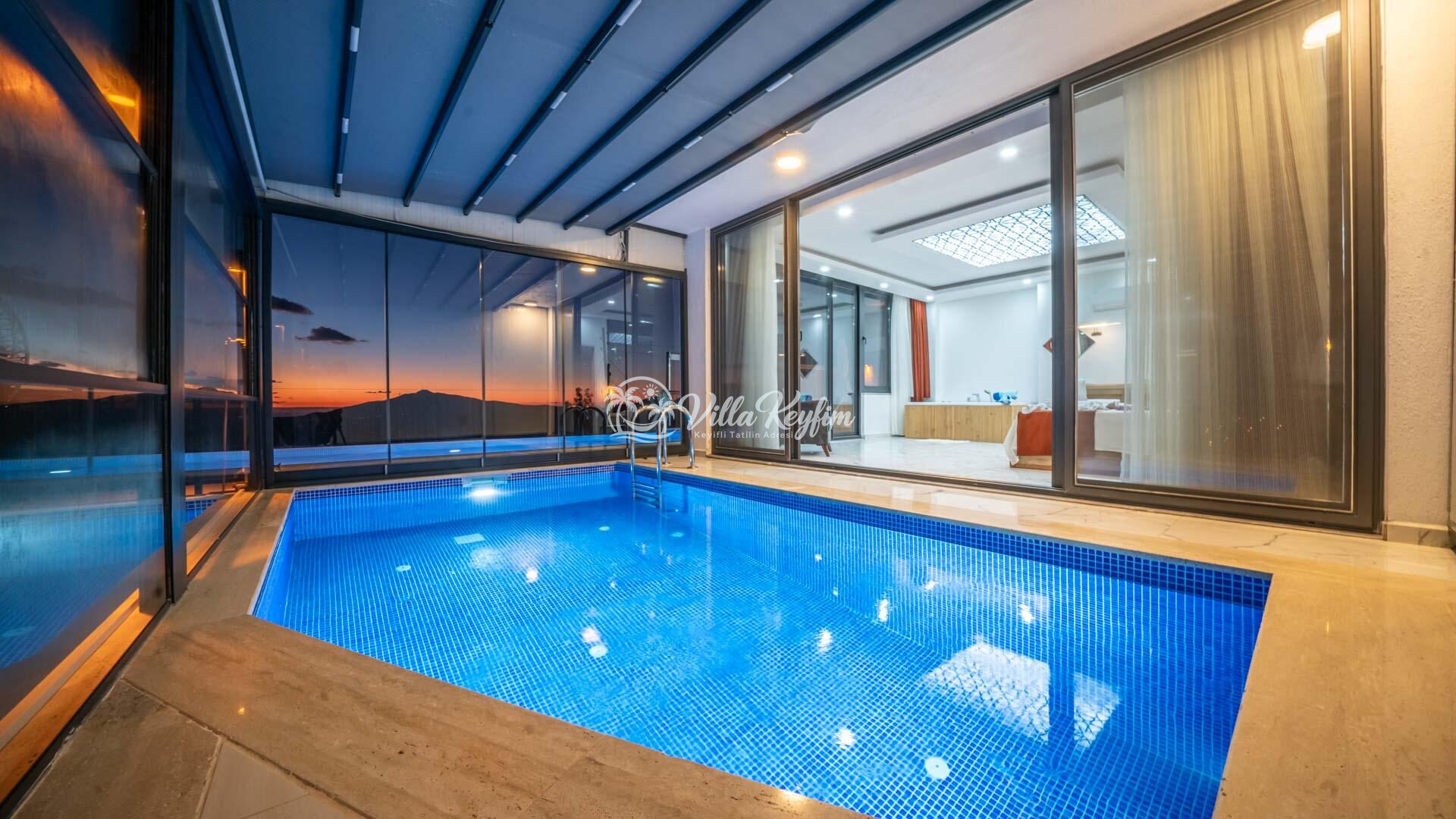 Villa Spring — 11