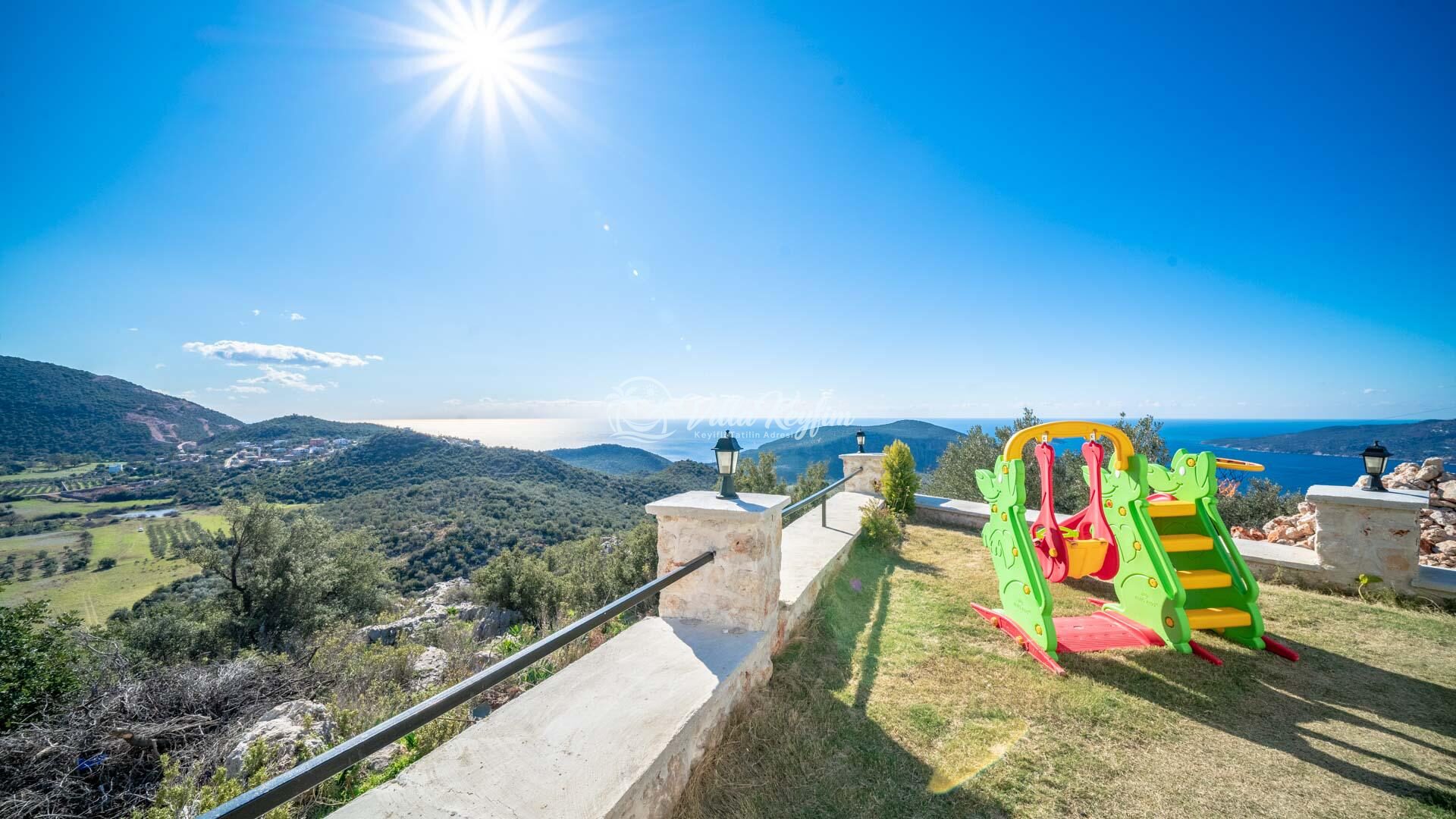 Villa Spring — 27