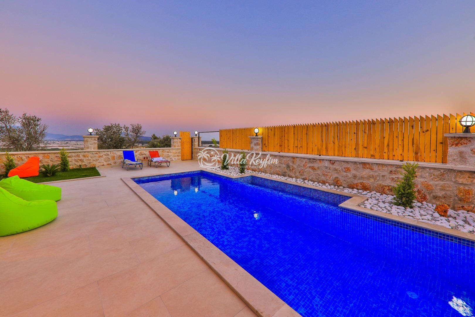 Villa Sandak 2 — 4