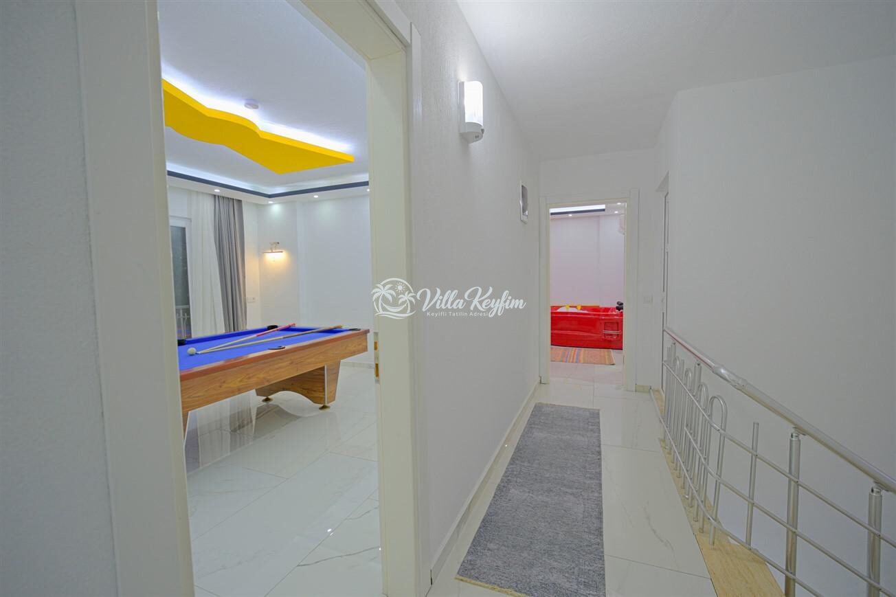 Villa Miranda — 82