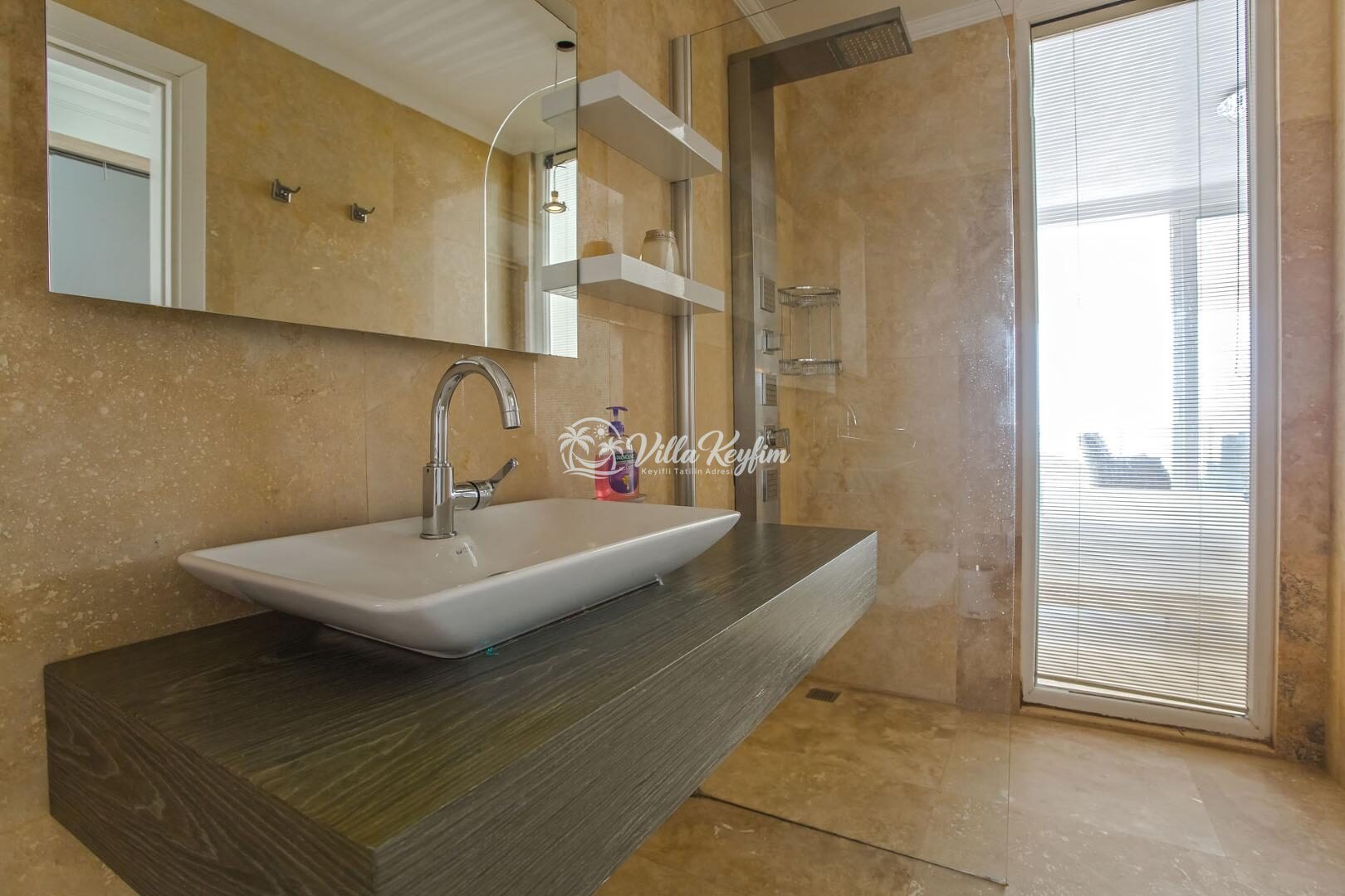 Villa Just — 104