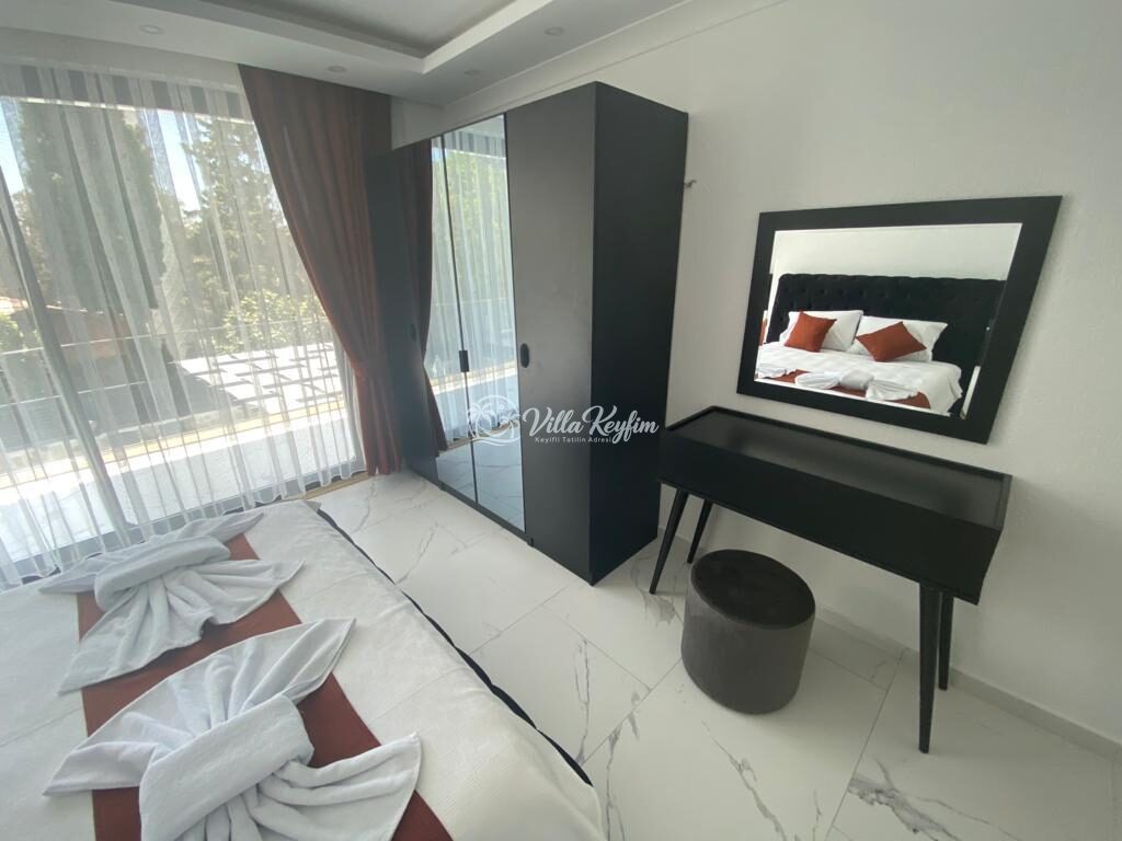 Villa Silver — 23