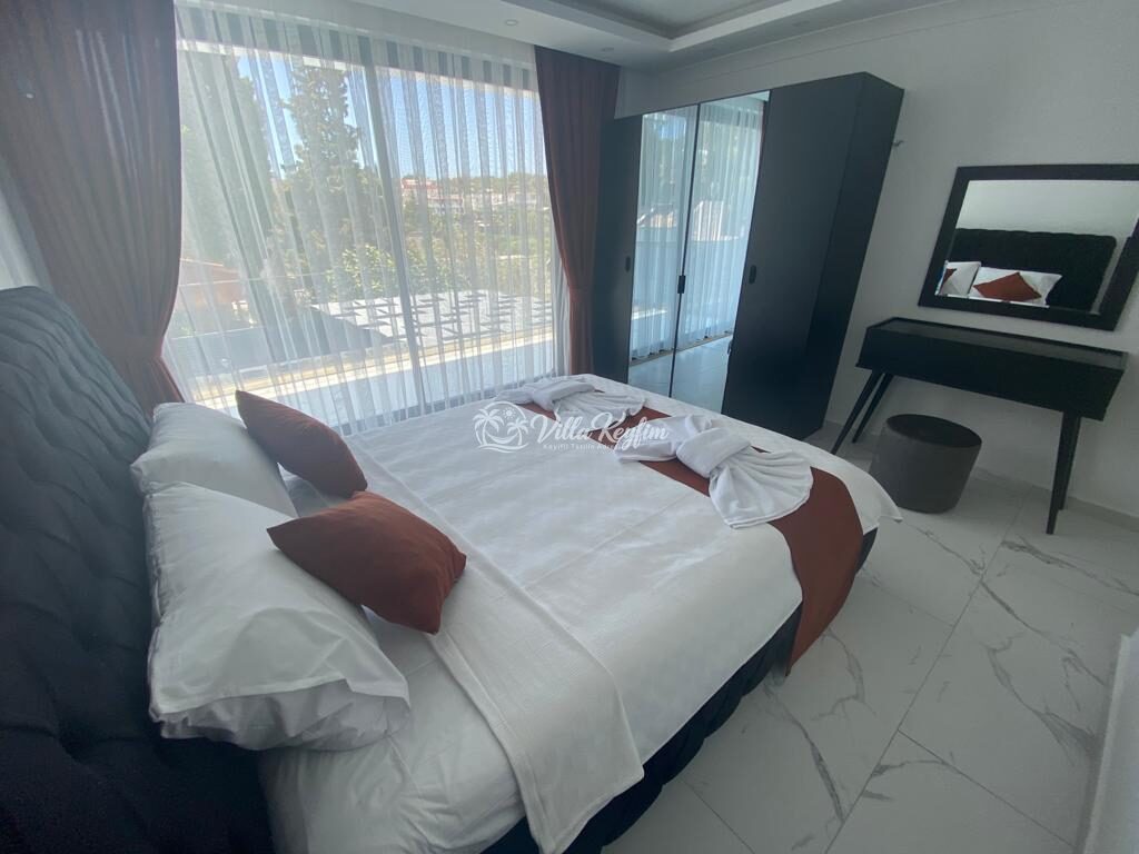 Villa Silver — 24