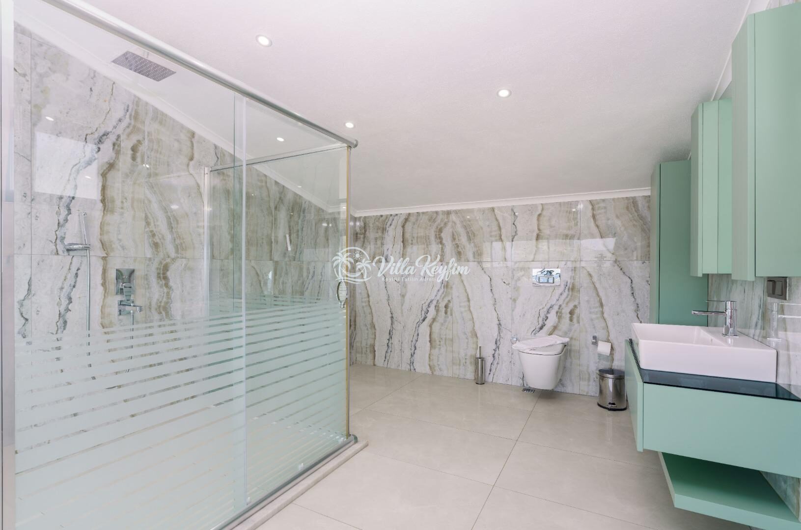 Villa Cassa — 32