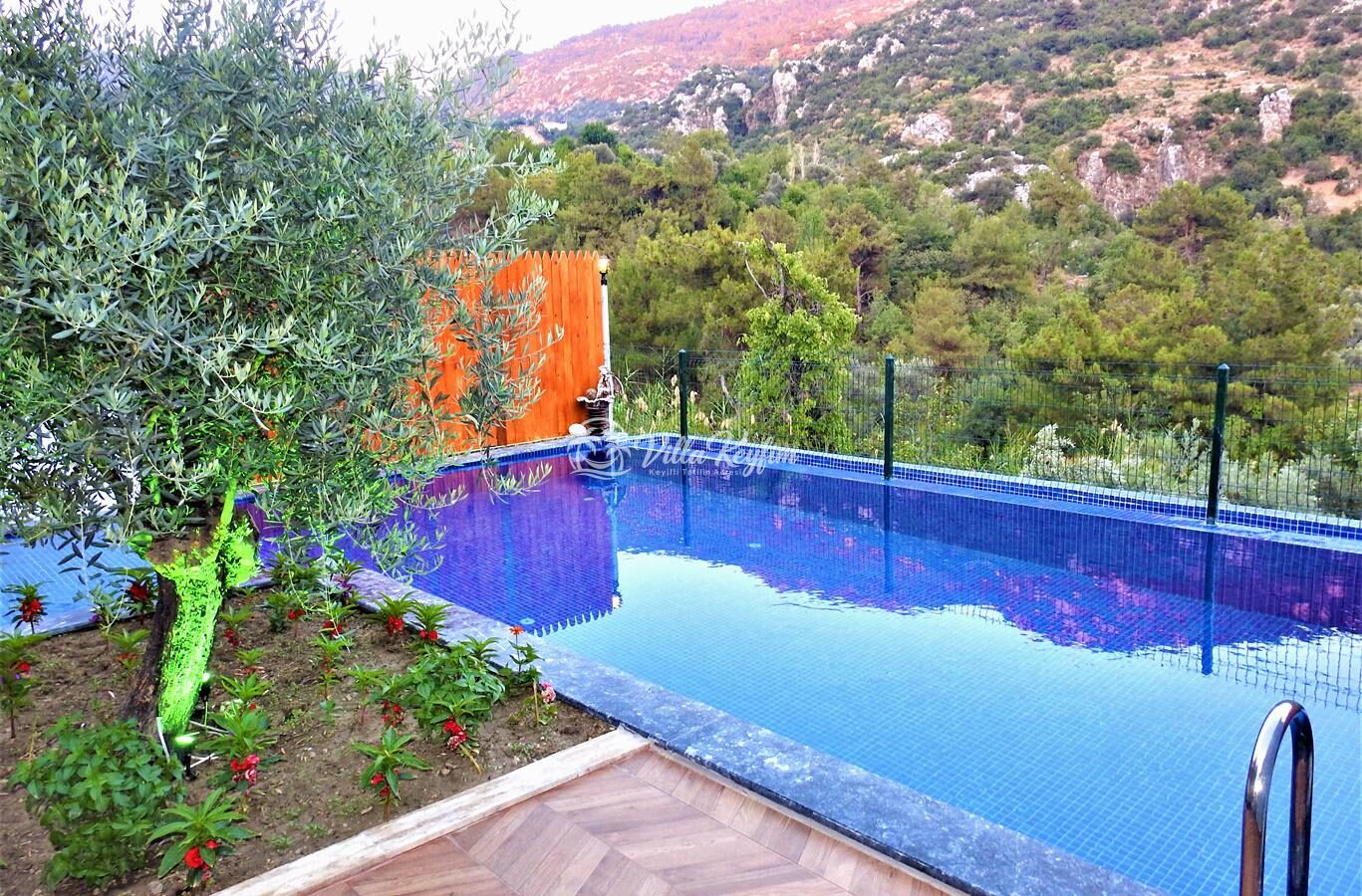 Villa Rayna — 13