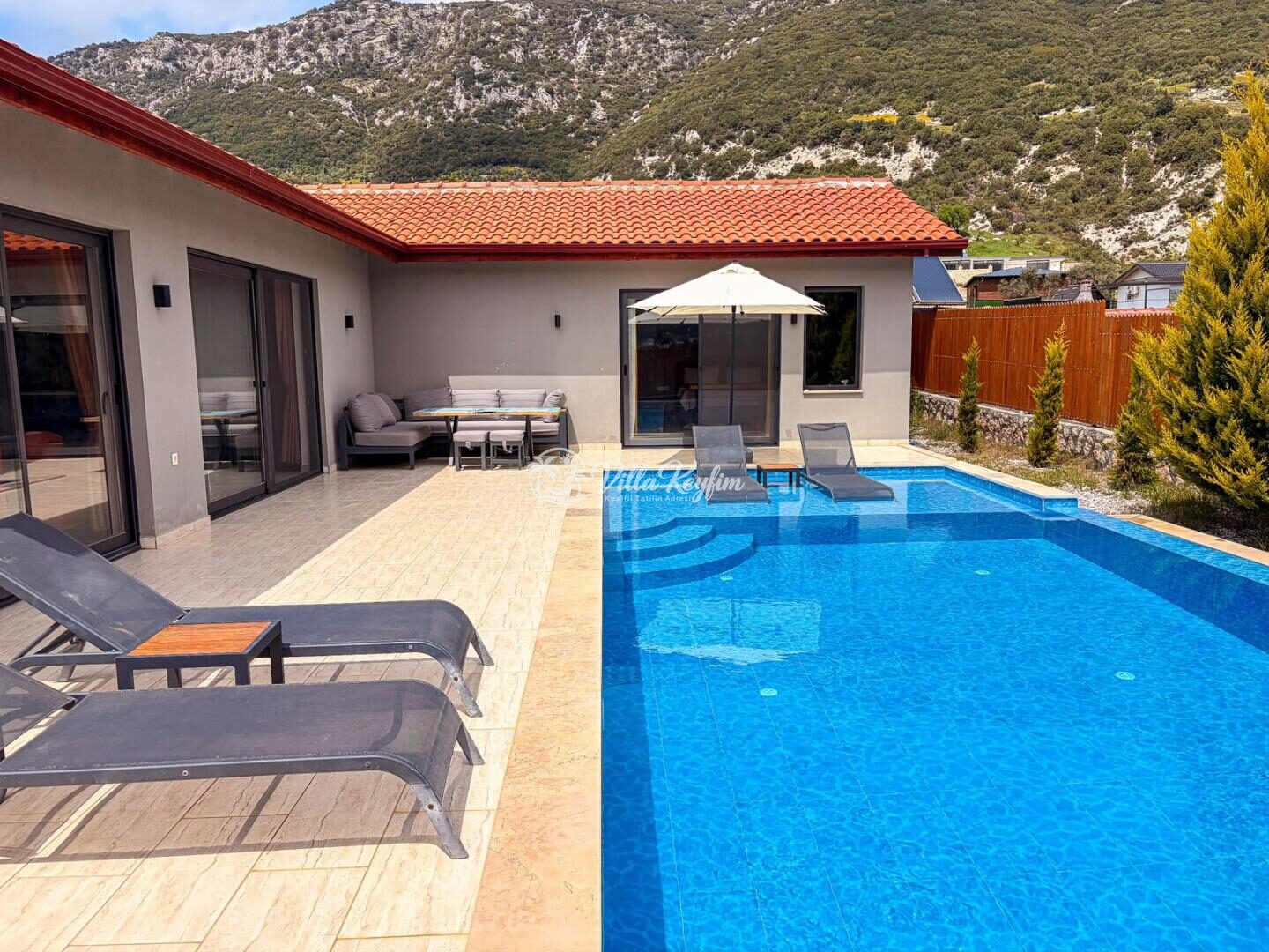 Villa Zelyus — 71