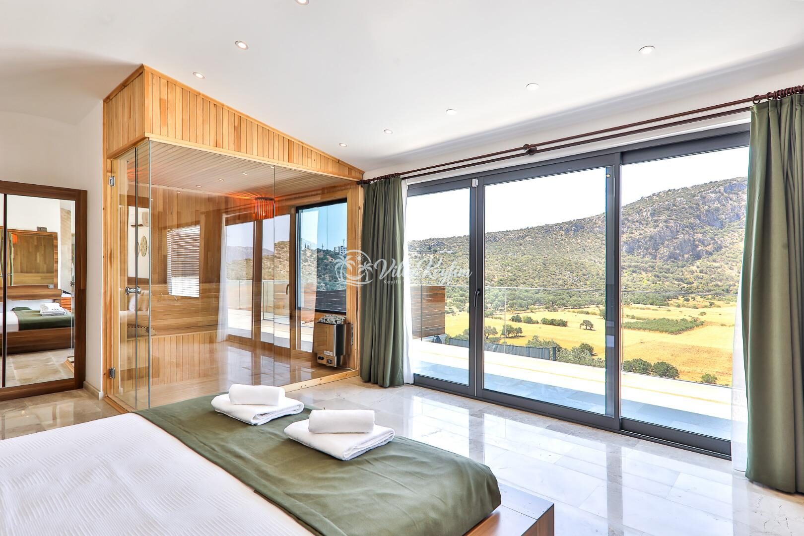 Villa Glorious — 48