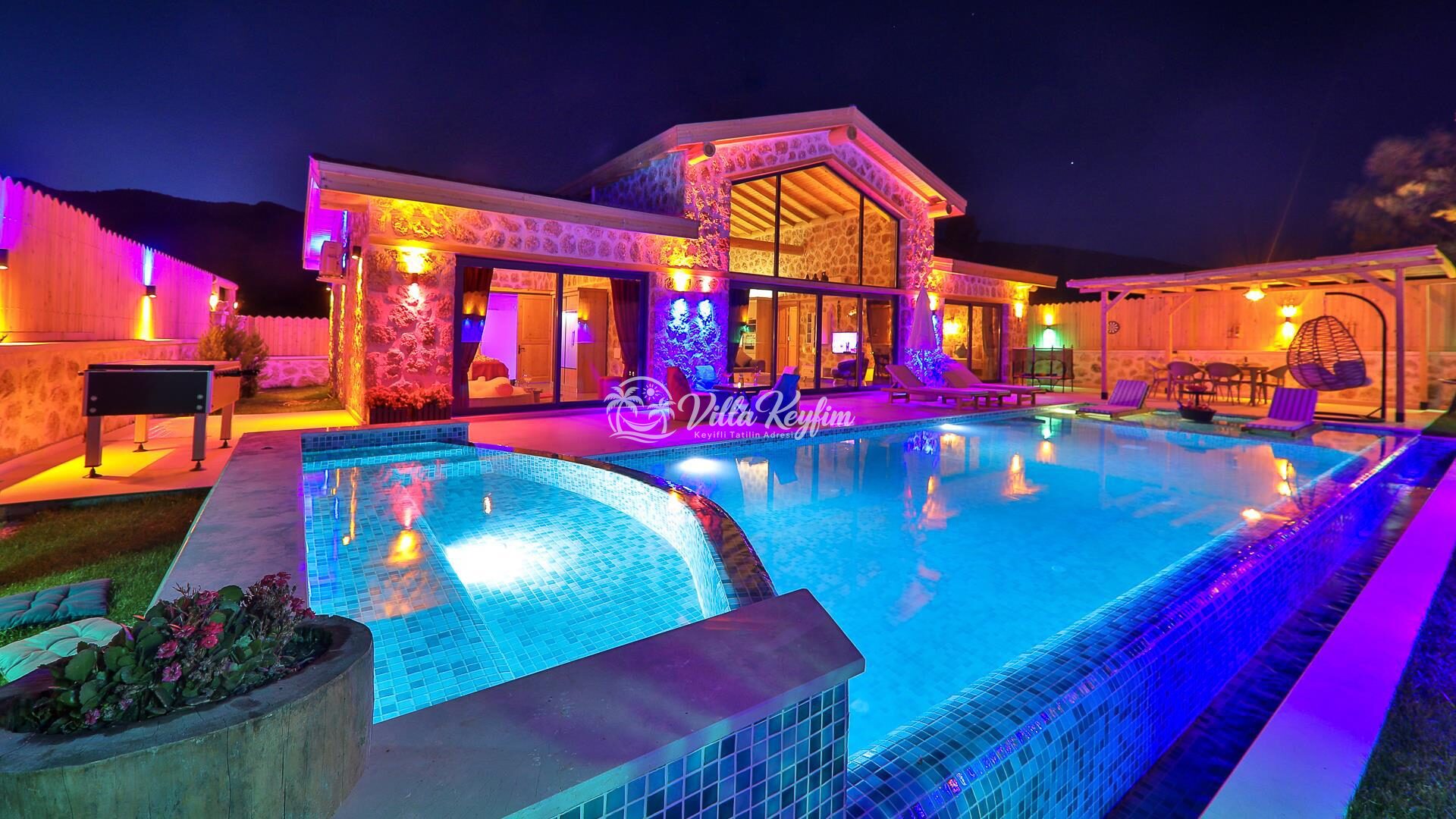 Villa Happiness — 3
