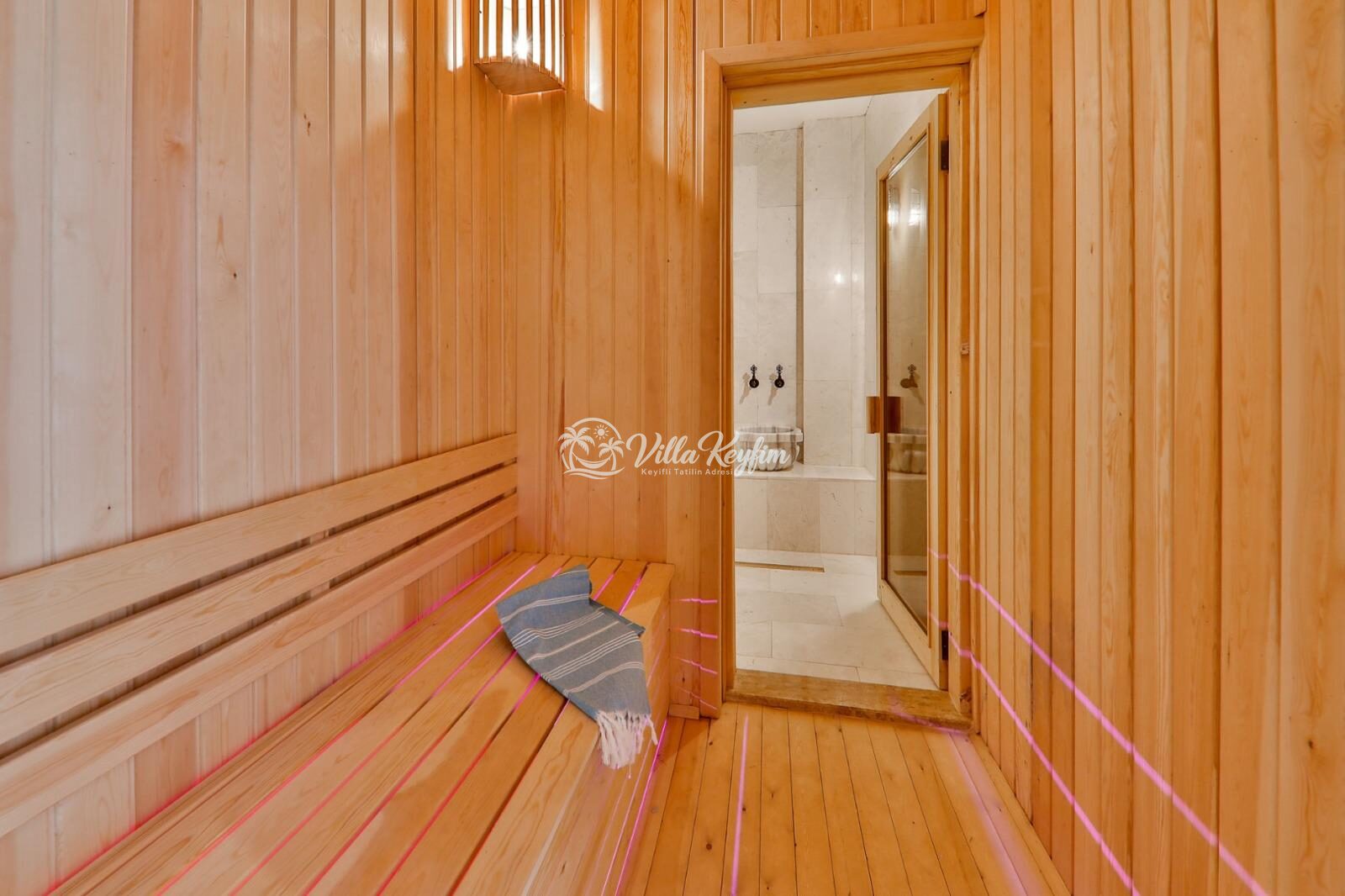 Villa Royal Romeo — 14