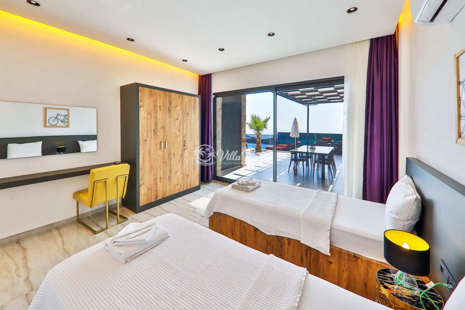 Villa Royal Romeo — 16