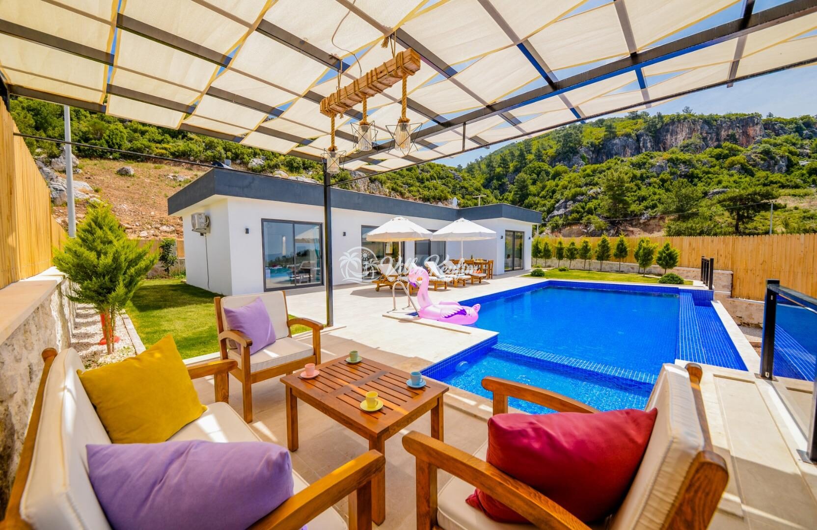Villa Neco Doğu — 13