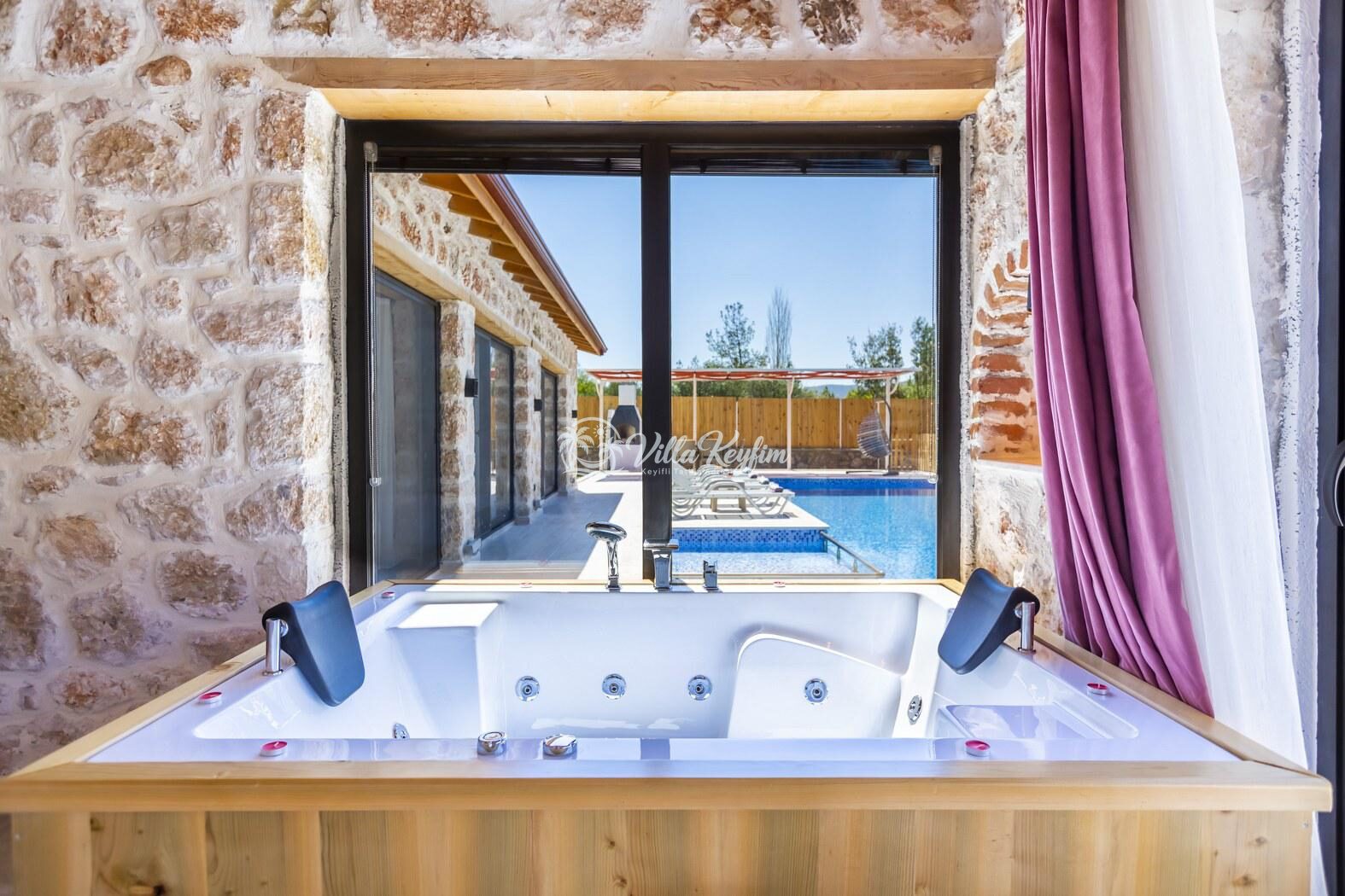 Villa Blue Bird — 2