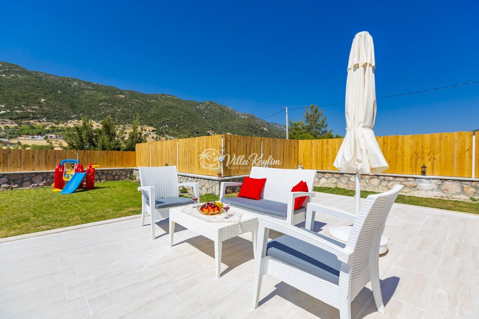 Villa Blue Bird — 16
