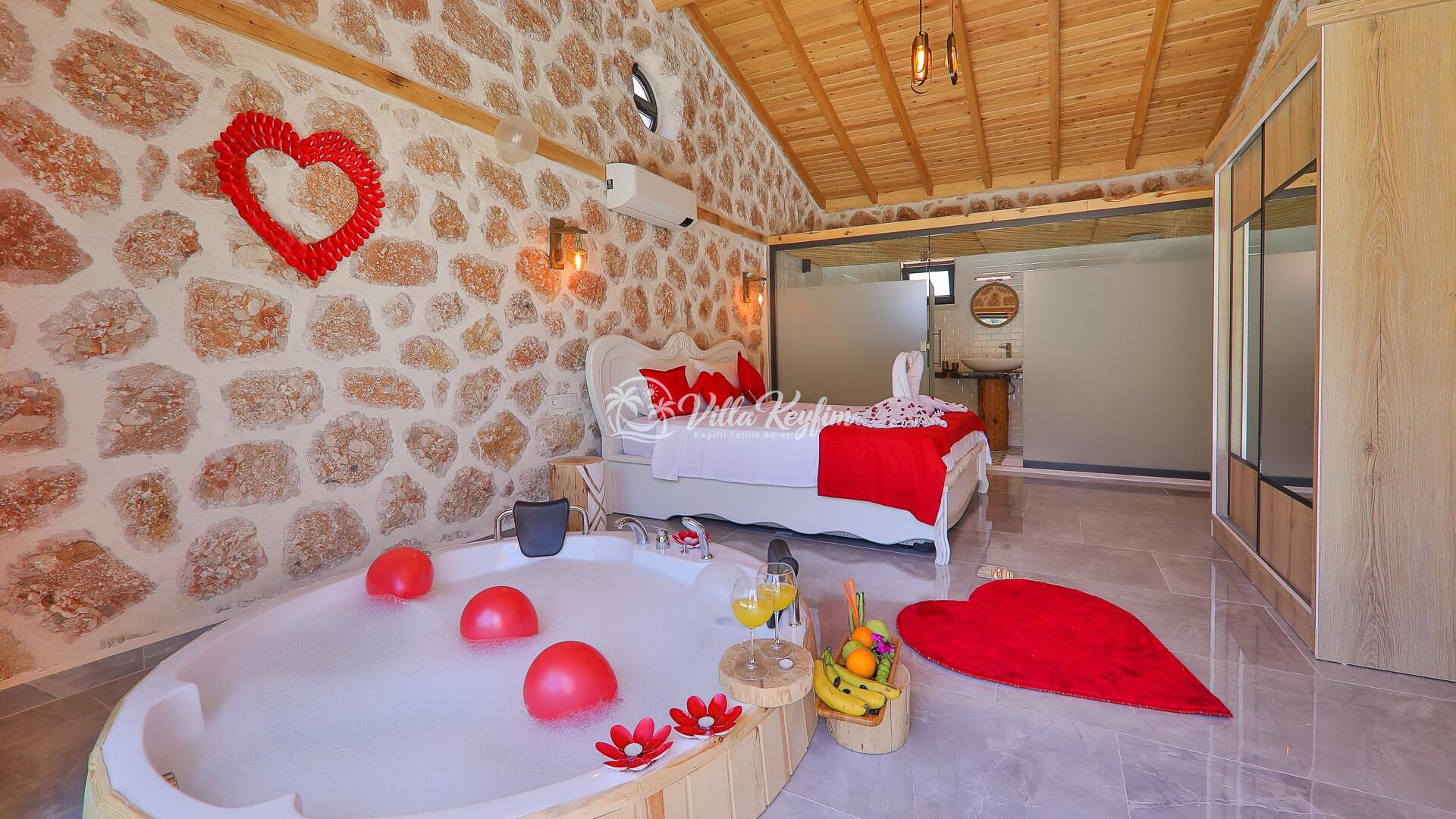 Villa Happiness — 38