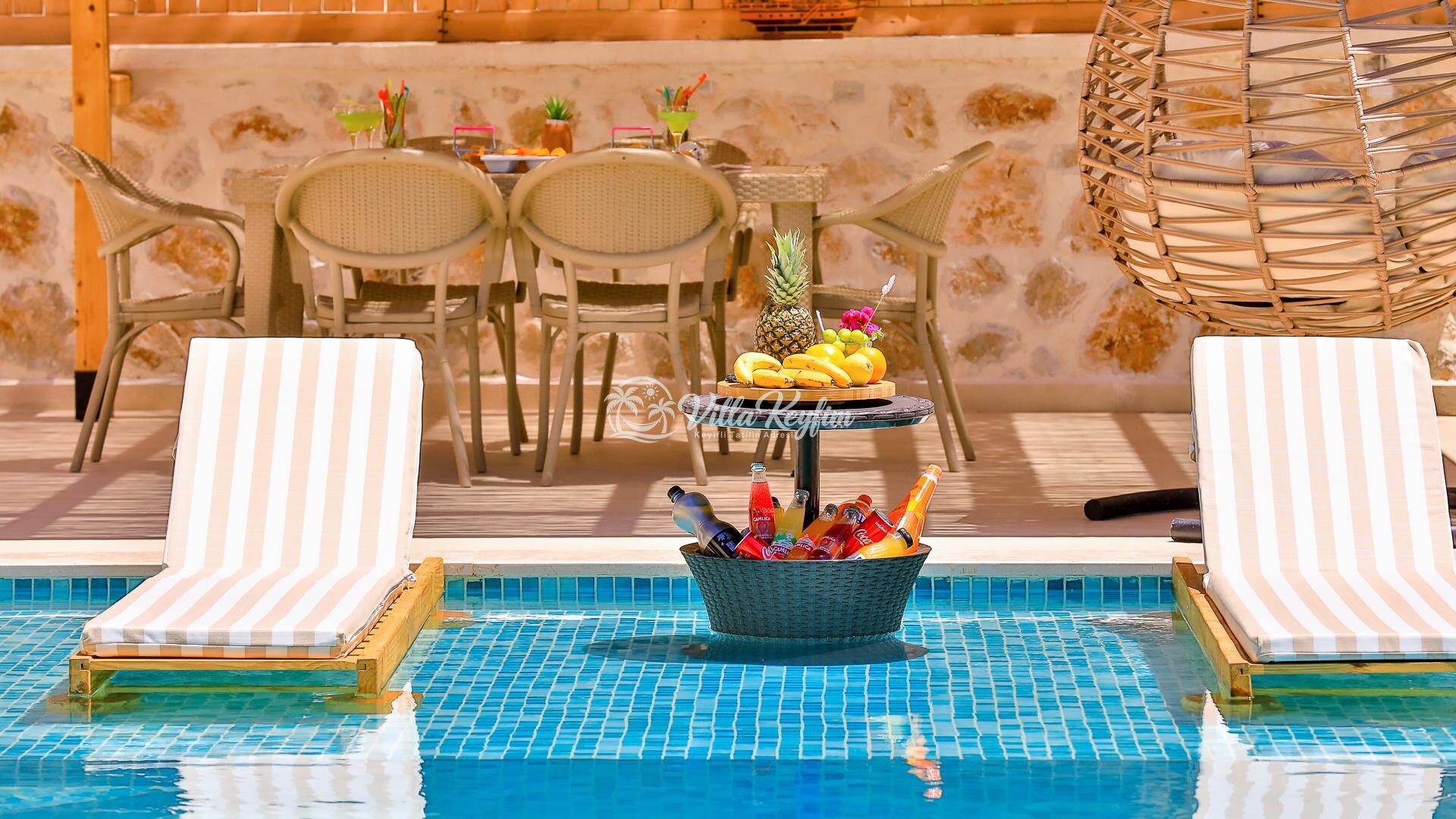 Villa Happiness — 58