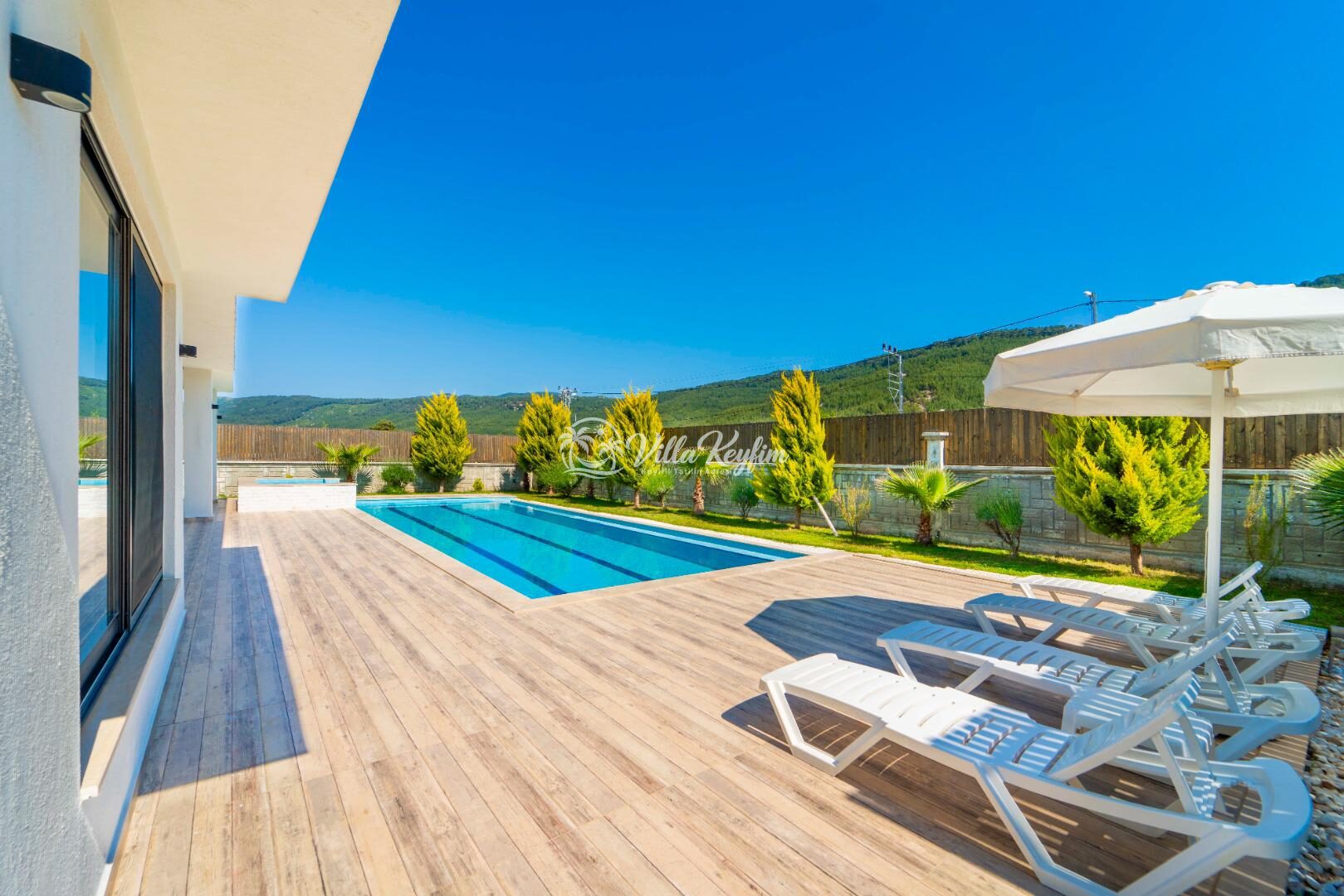 Villa Edda — 16