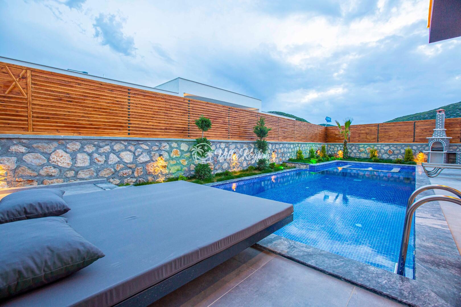Villa Montenegro — 25