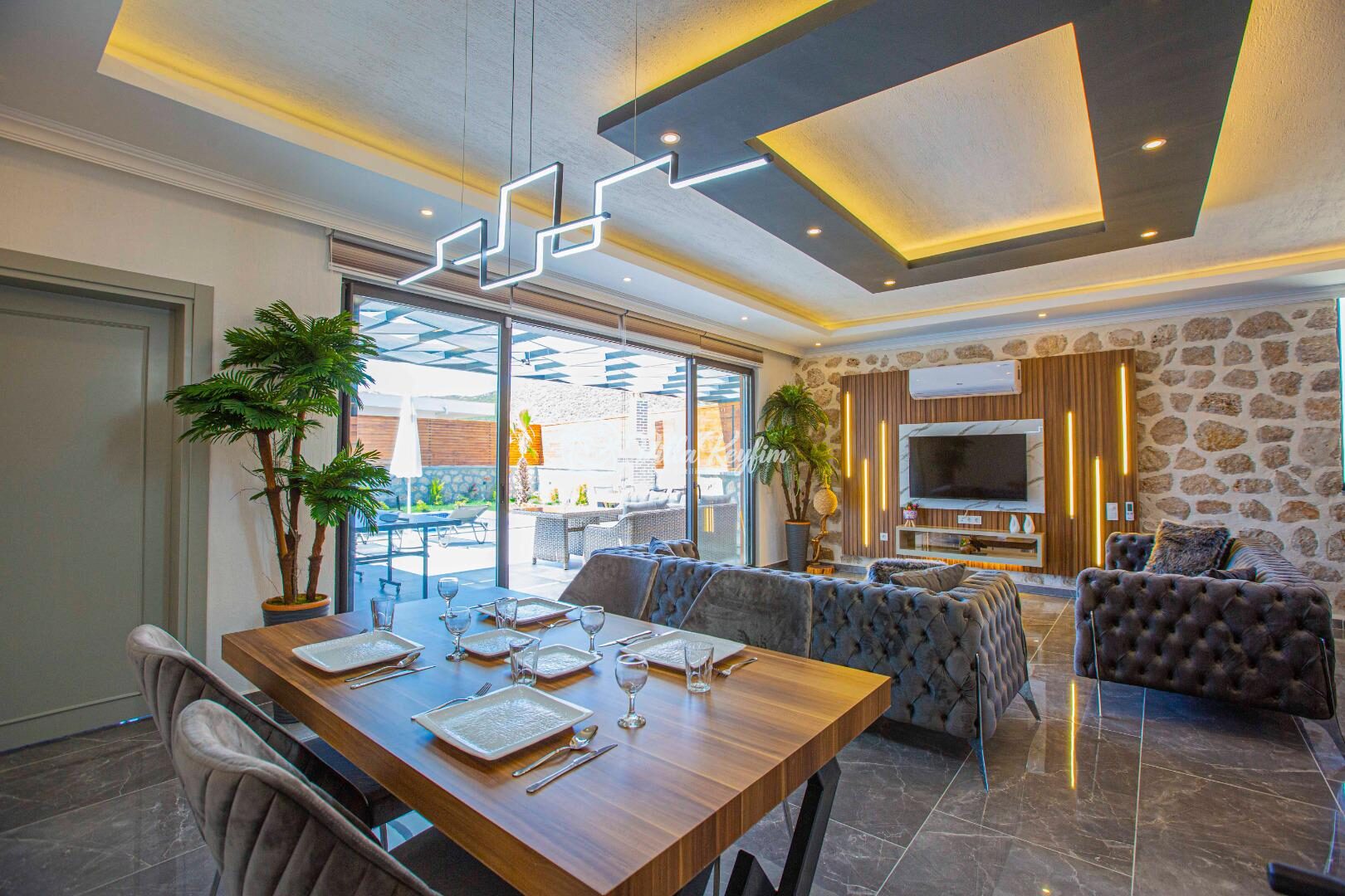 Villa Montenegro — 49