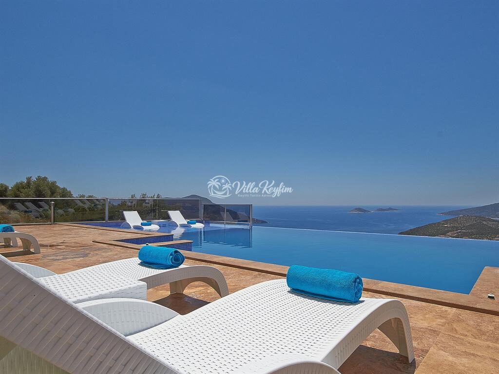 Villa Falcon Exclusive — 32