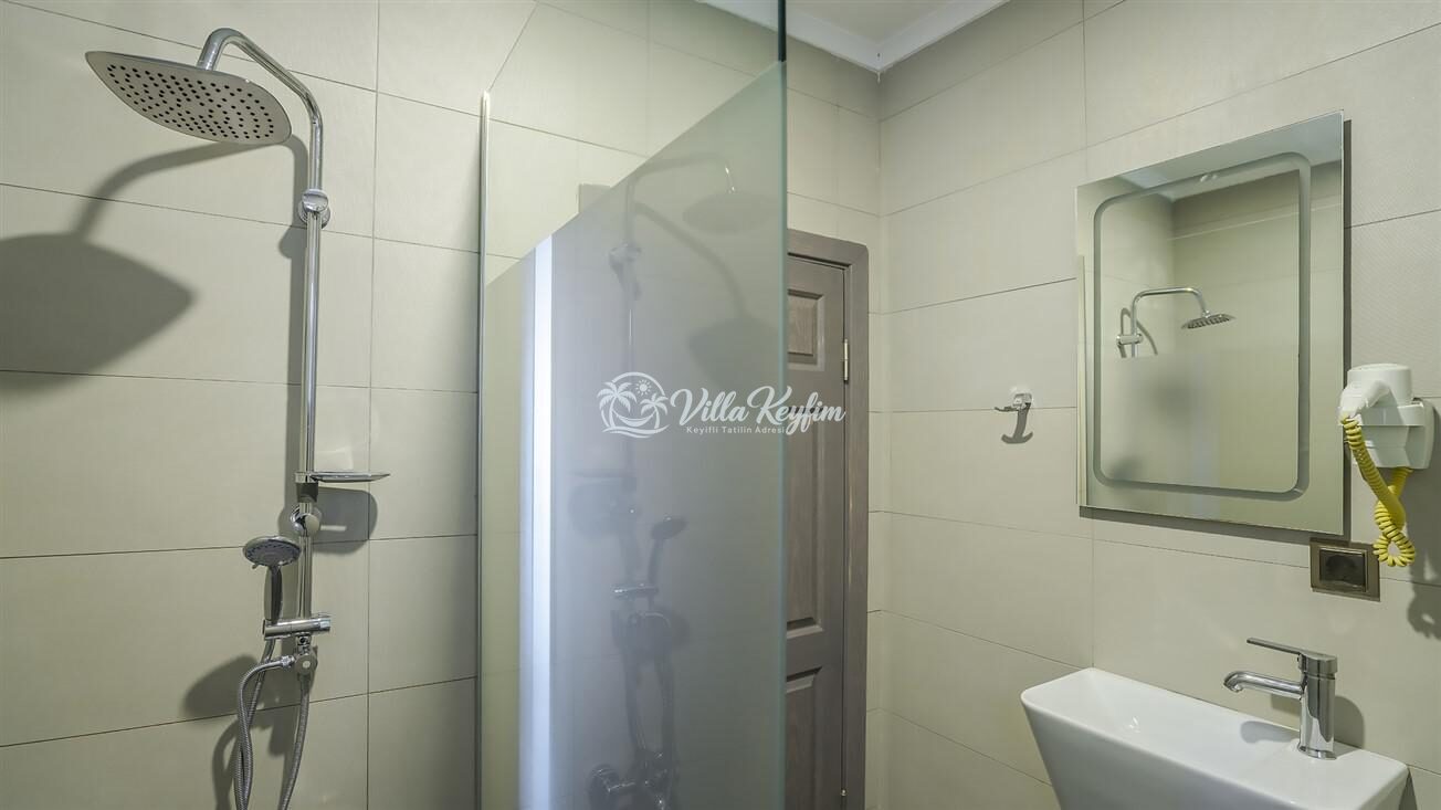 Villa Loca Akbel — 32