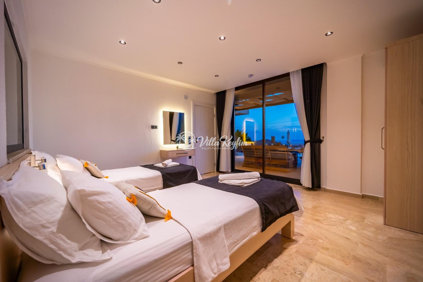 Villa Azde — 92