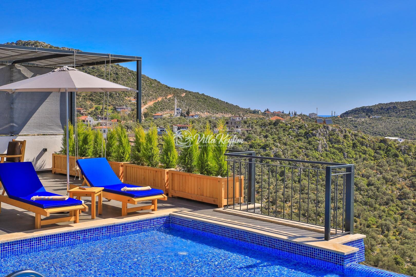 Villa Summery — 17