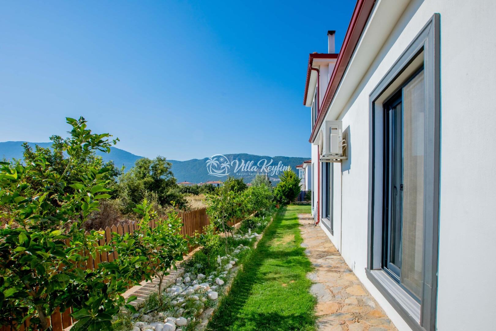 Villa Toscana — 16