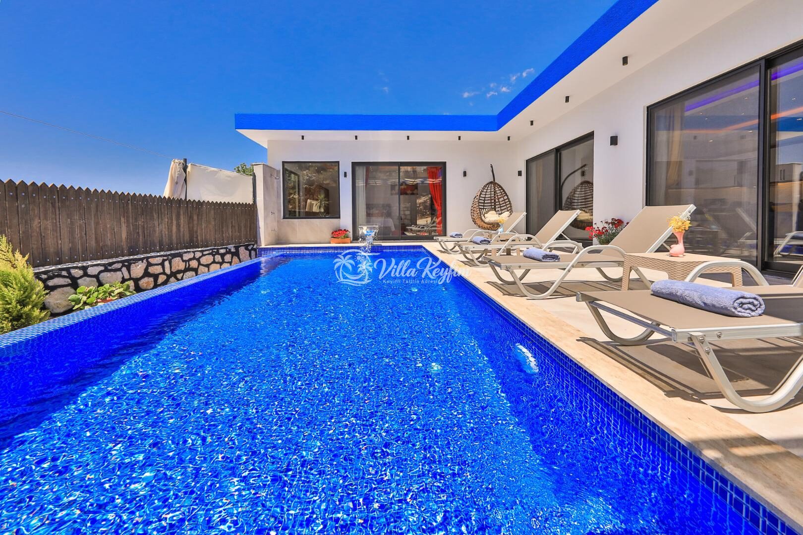 Villa Cancan — 14