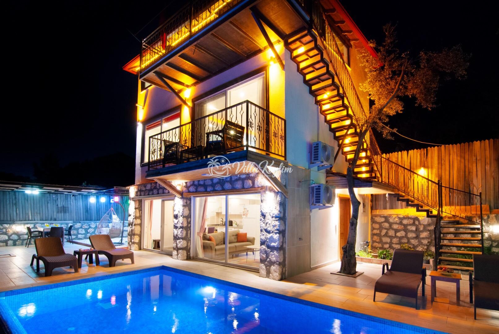 Villa Saten — 24