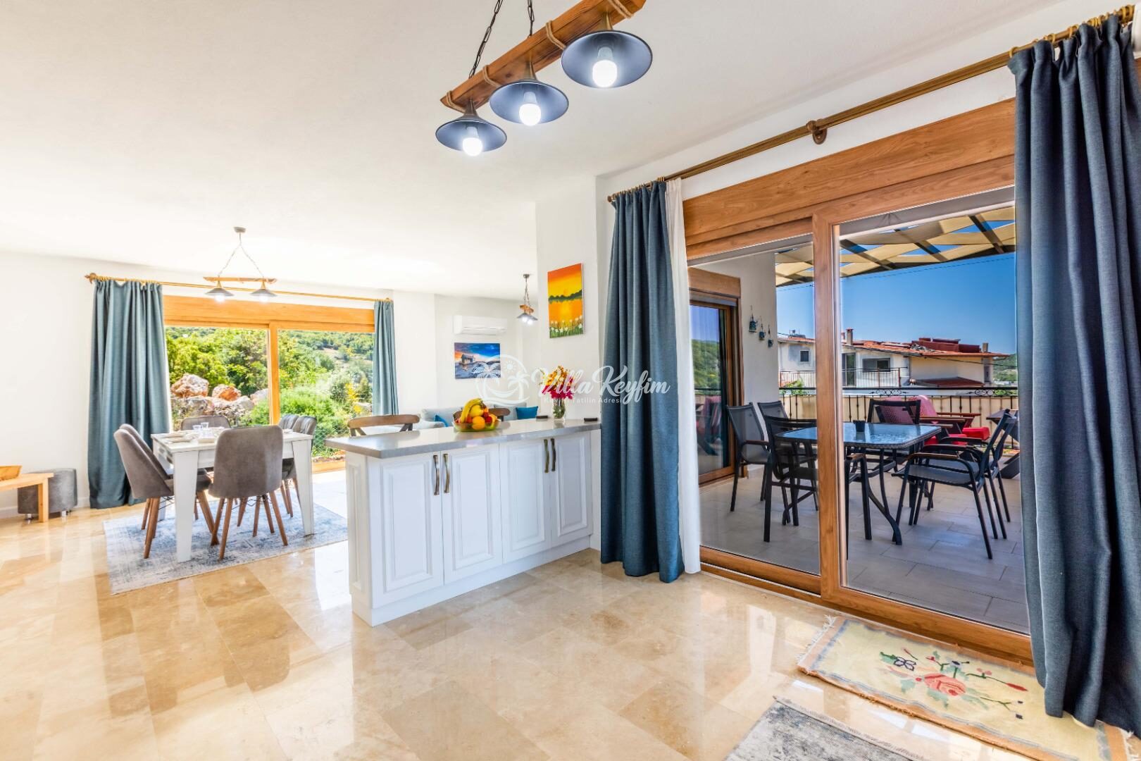 Villa Daphne — 38