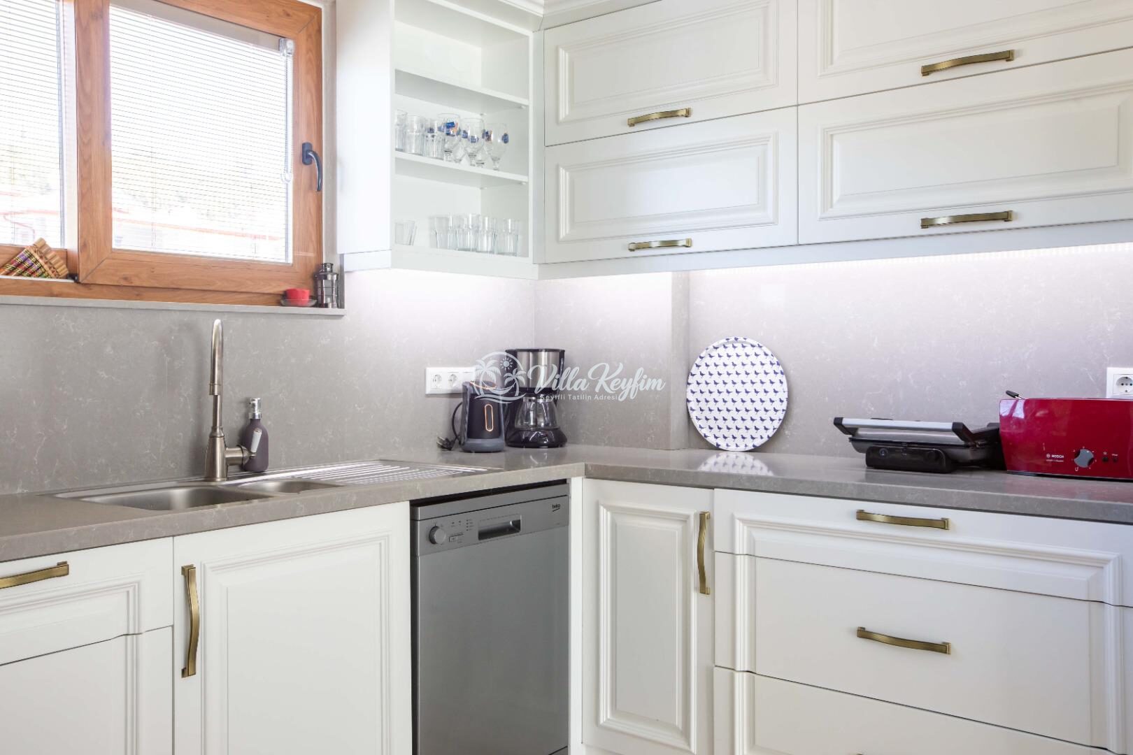 Villa Daphne — 56