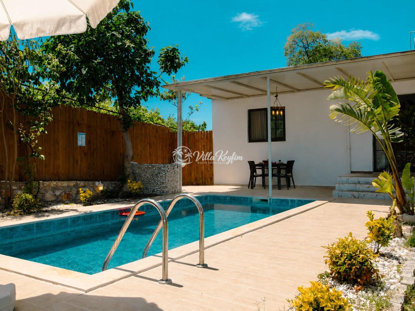 Villa In Love — 11