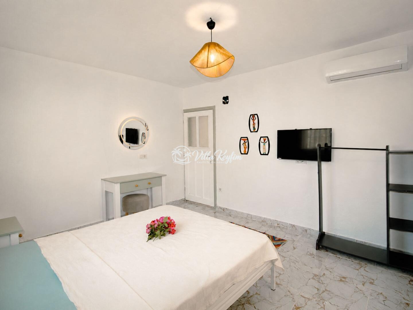 Villa In Love — 21