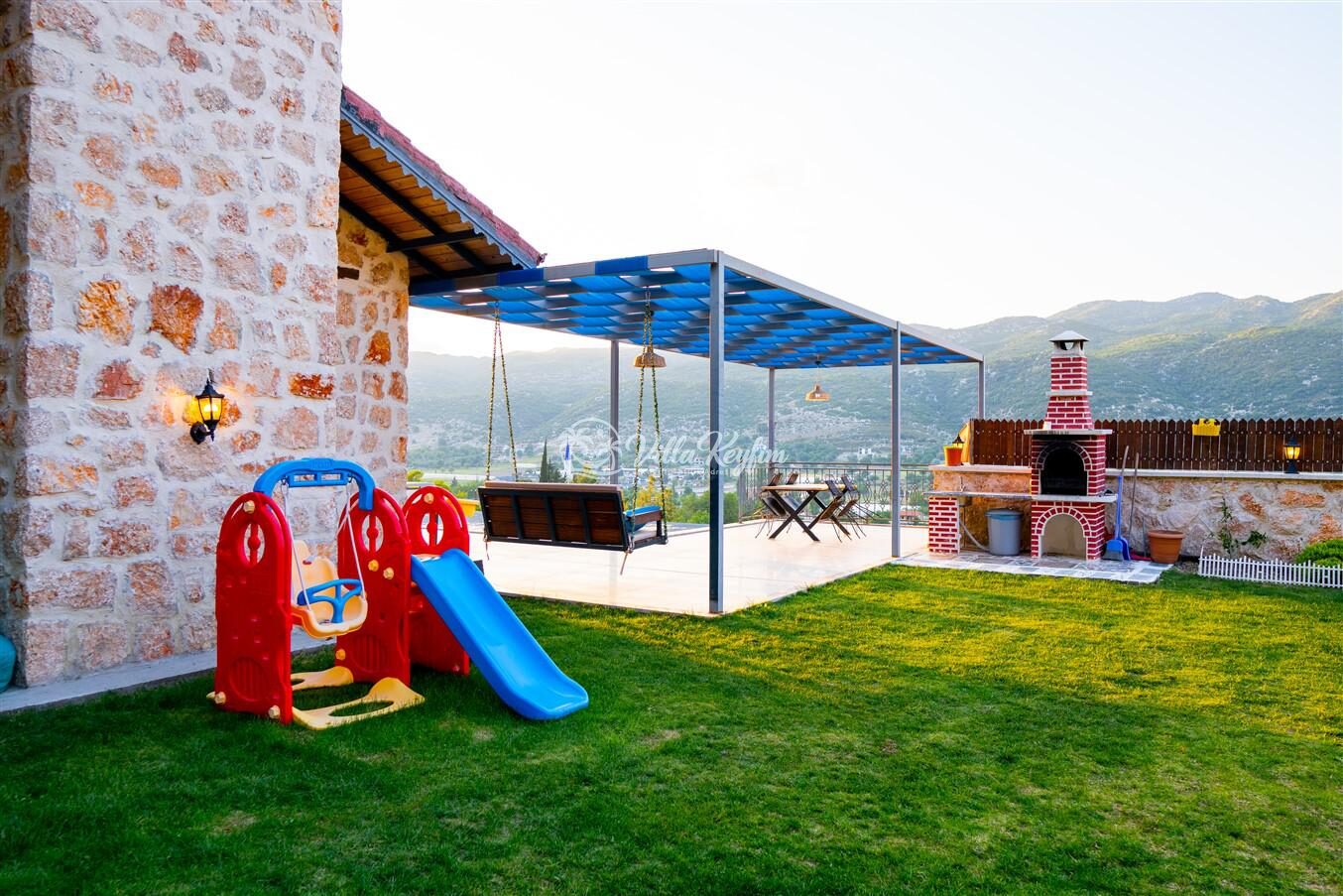 Villa Fiesta — 21