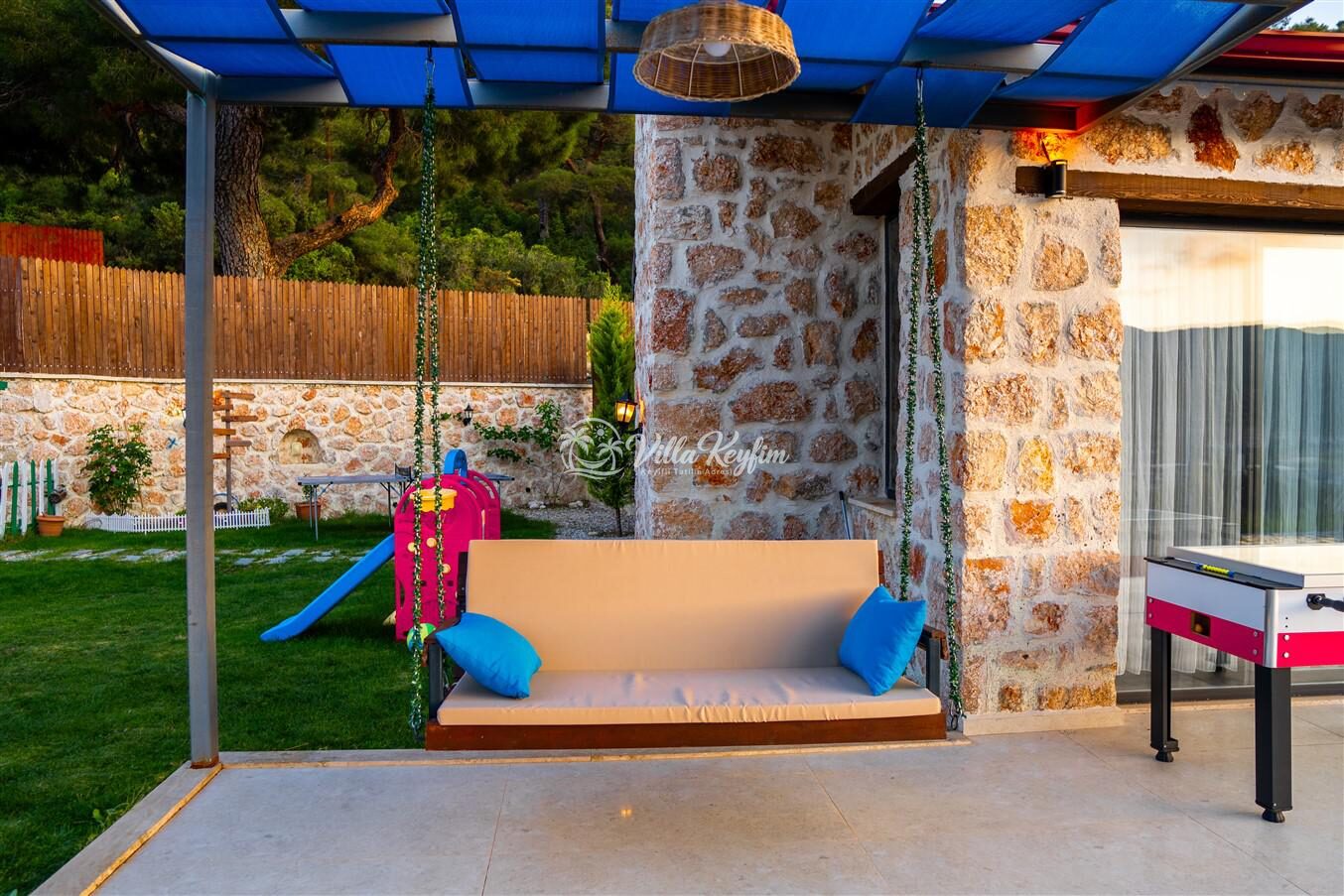Villa Fiesta — 30