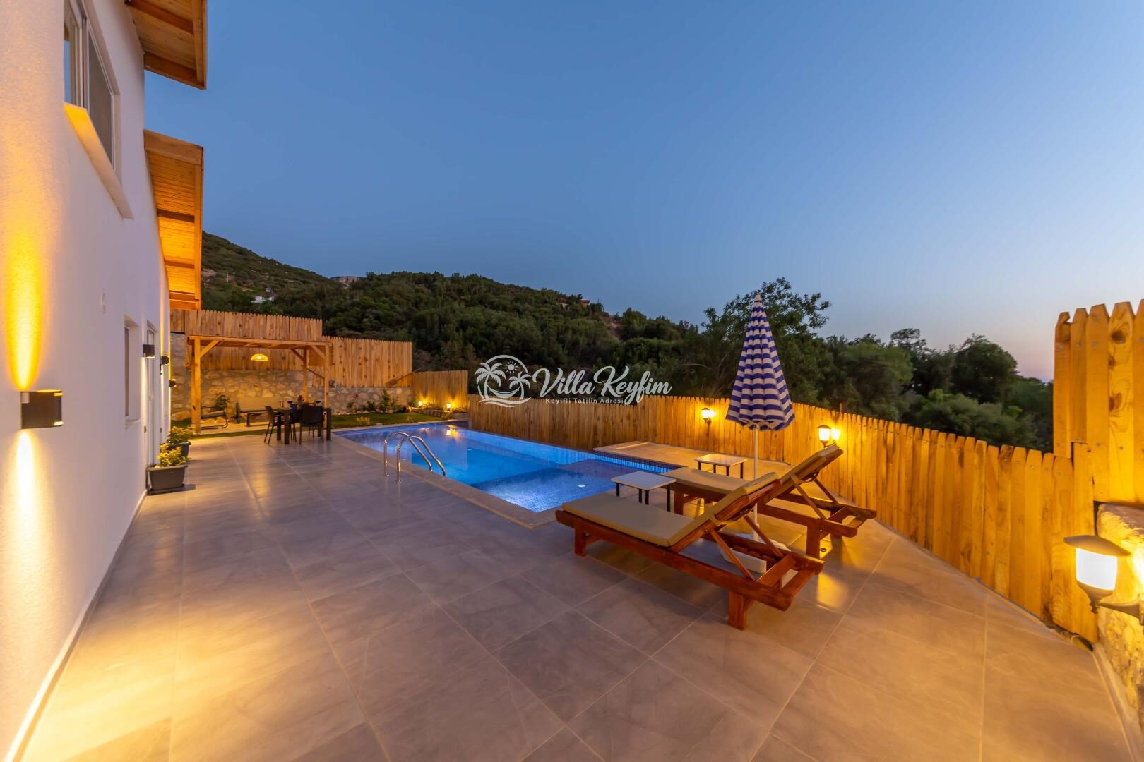 Villa Belis — 18