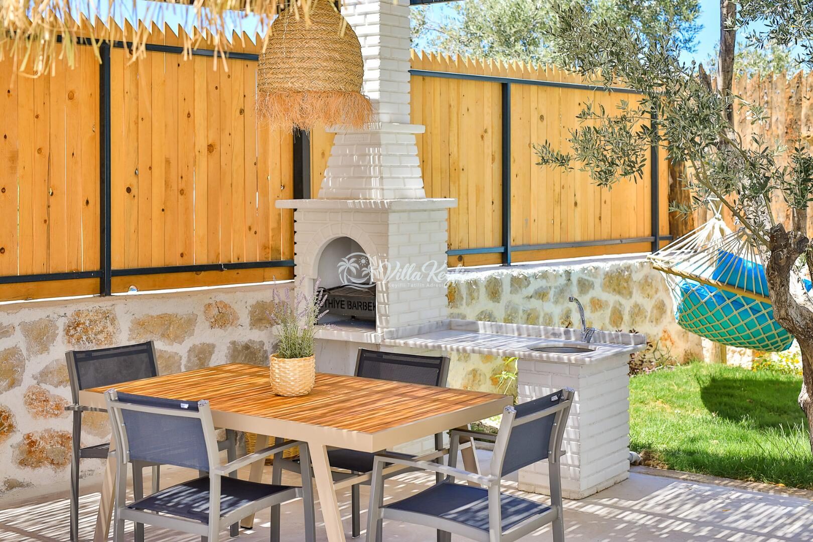 Villa Leto — 10