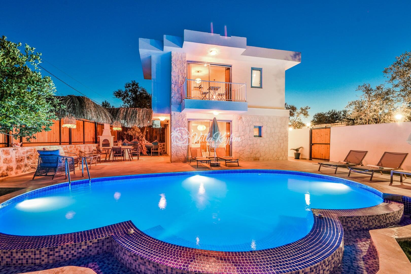 Villa Leto — 13
