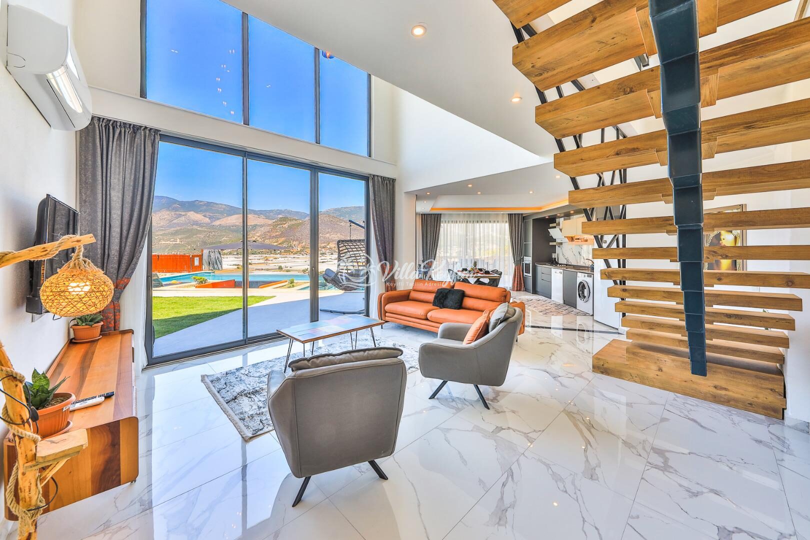Villa Glass House — 22