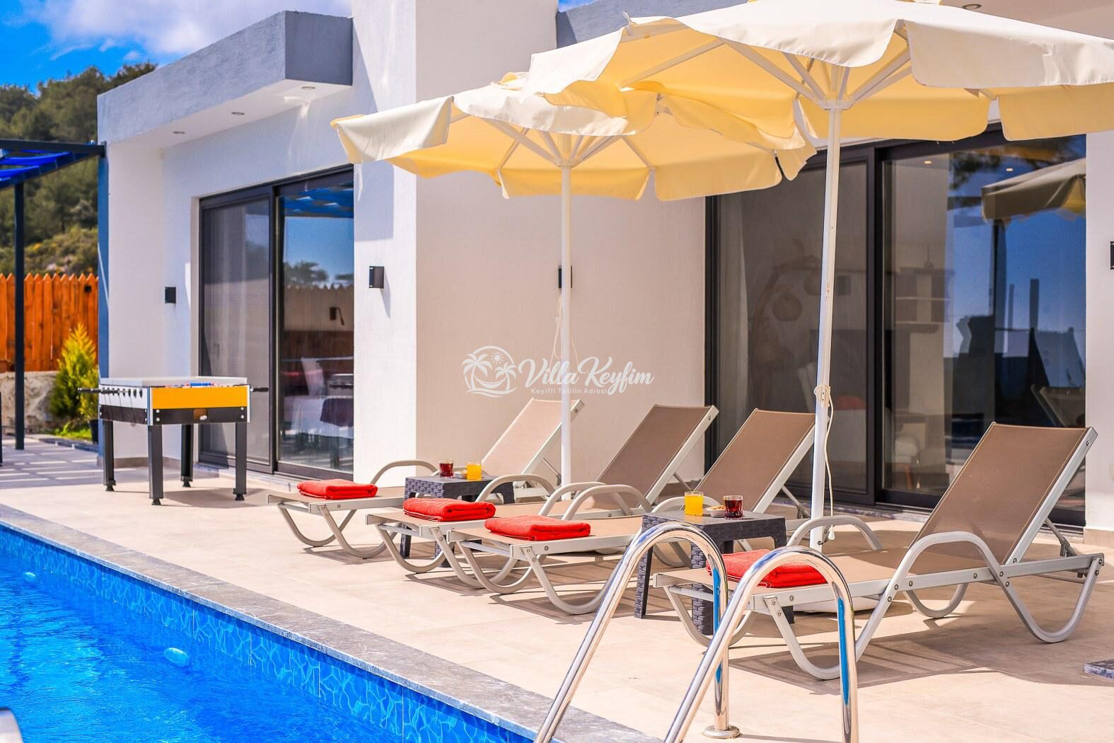 Villa Karnaval — 25