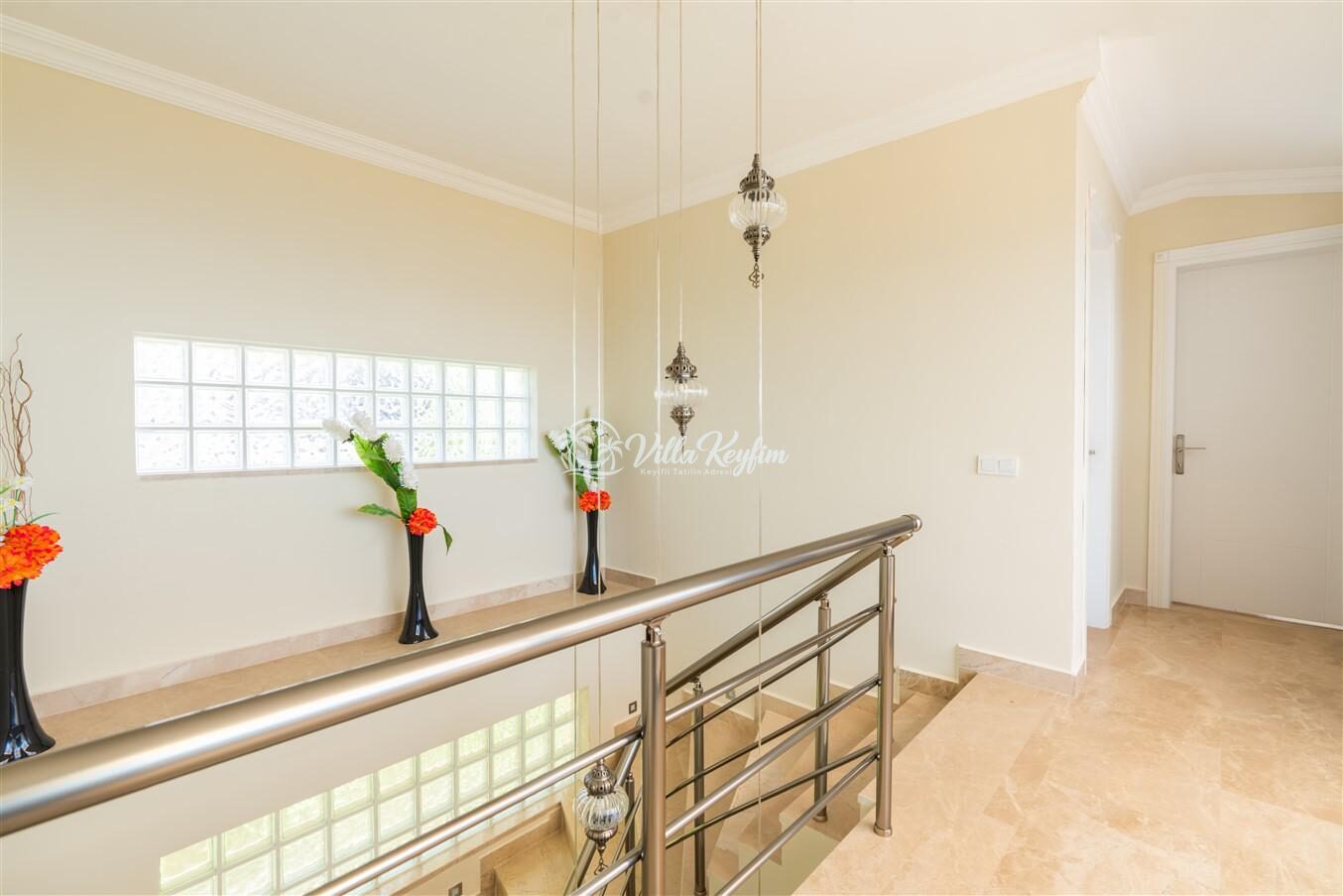 Villa Kral — 105